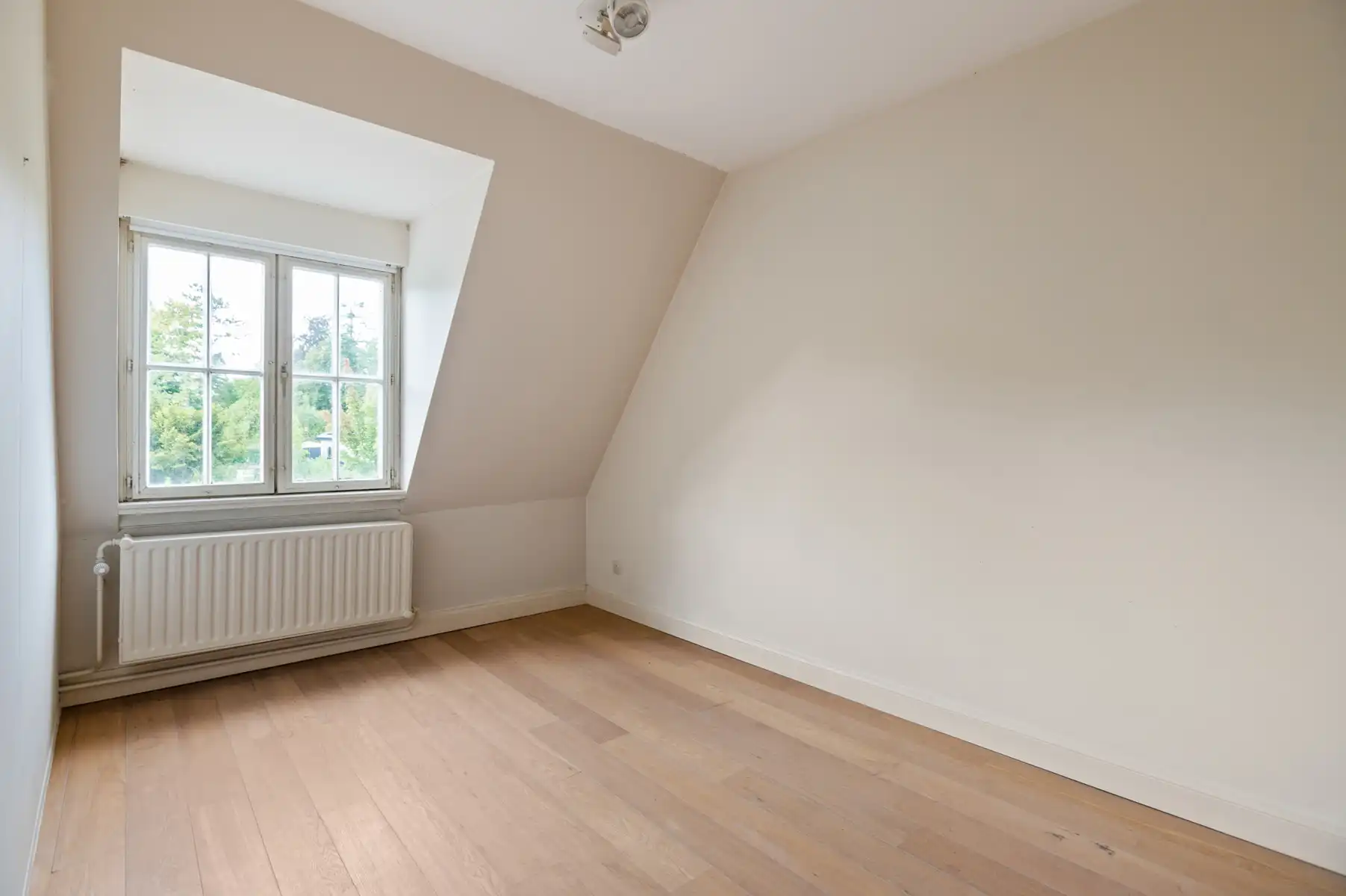 Ruime klassieke villa met zuid-tuin op toplocatie ! foto 23