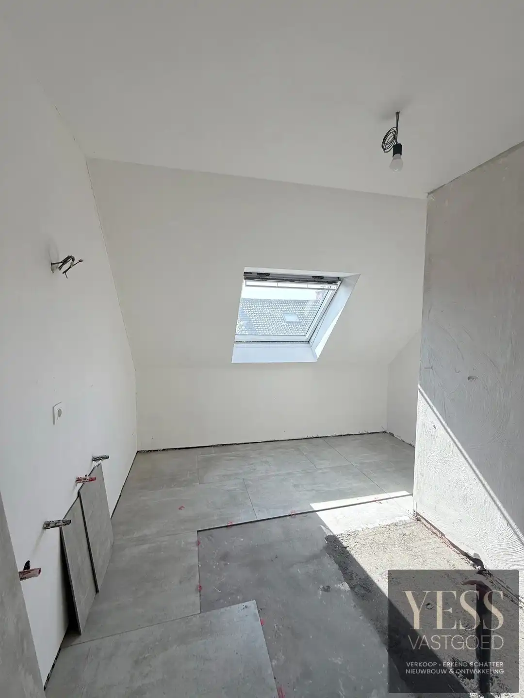 Lichtrijk duplex appartement met 3 slaapkamers + 2 parkings foto 10