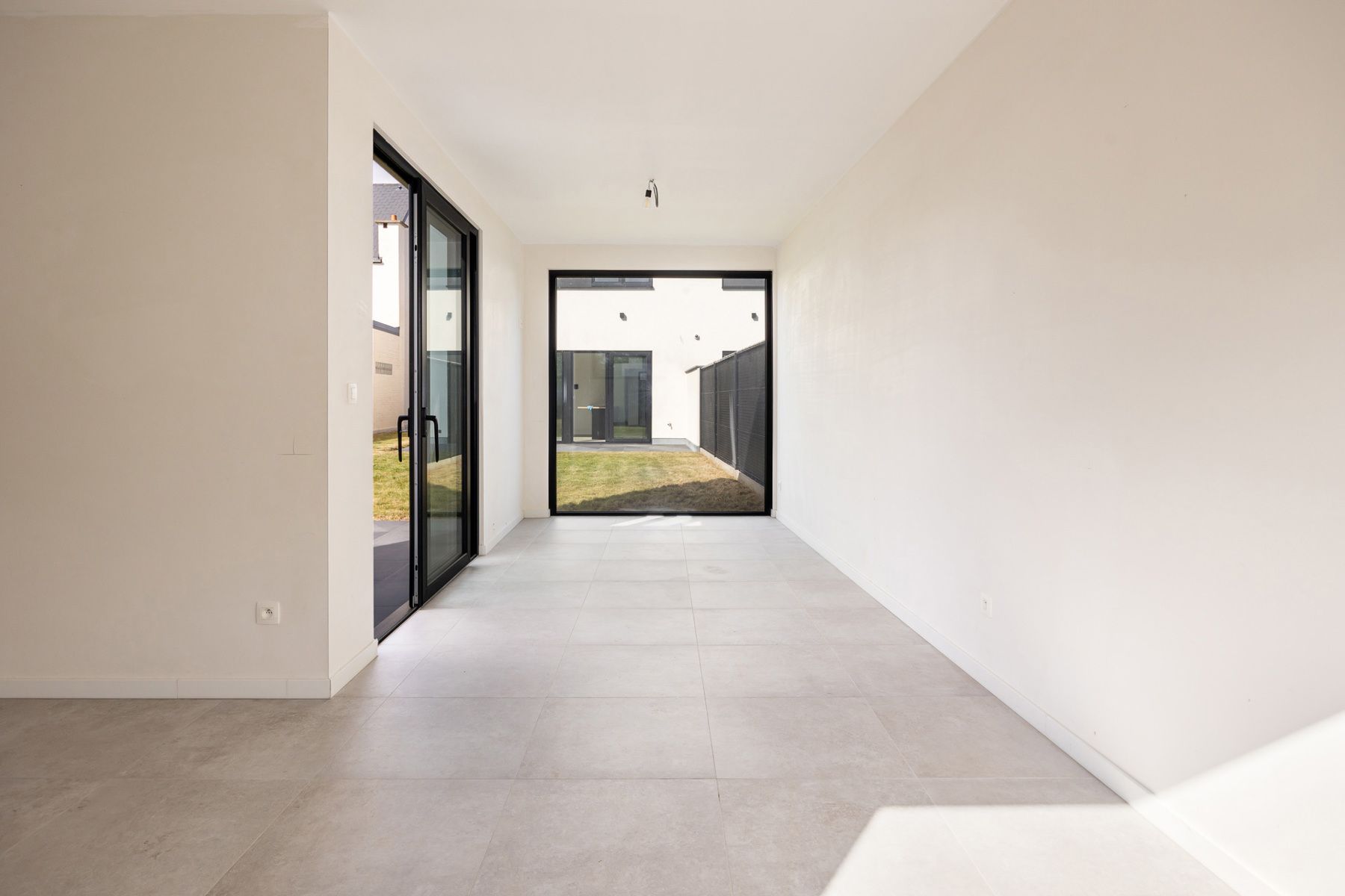 Prachtige, energiezuinige woning met poolhouse! foto 24