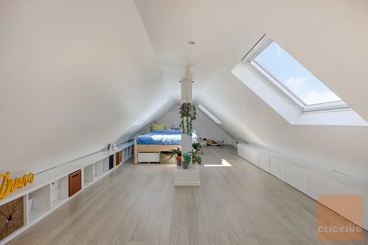 Hidden penthouse met terras en dubbele garage foto 14