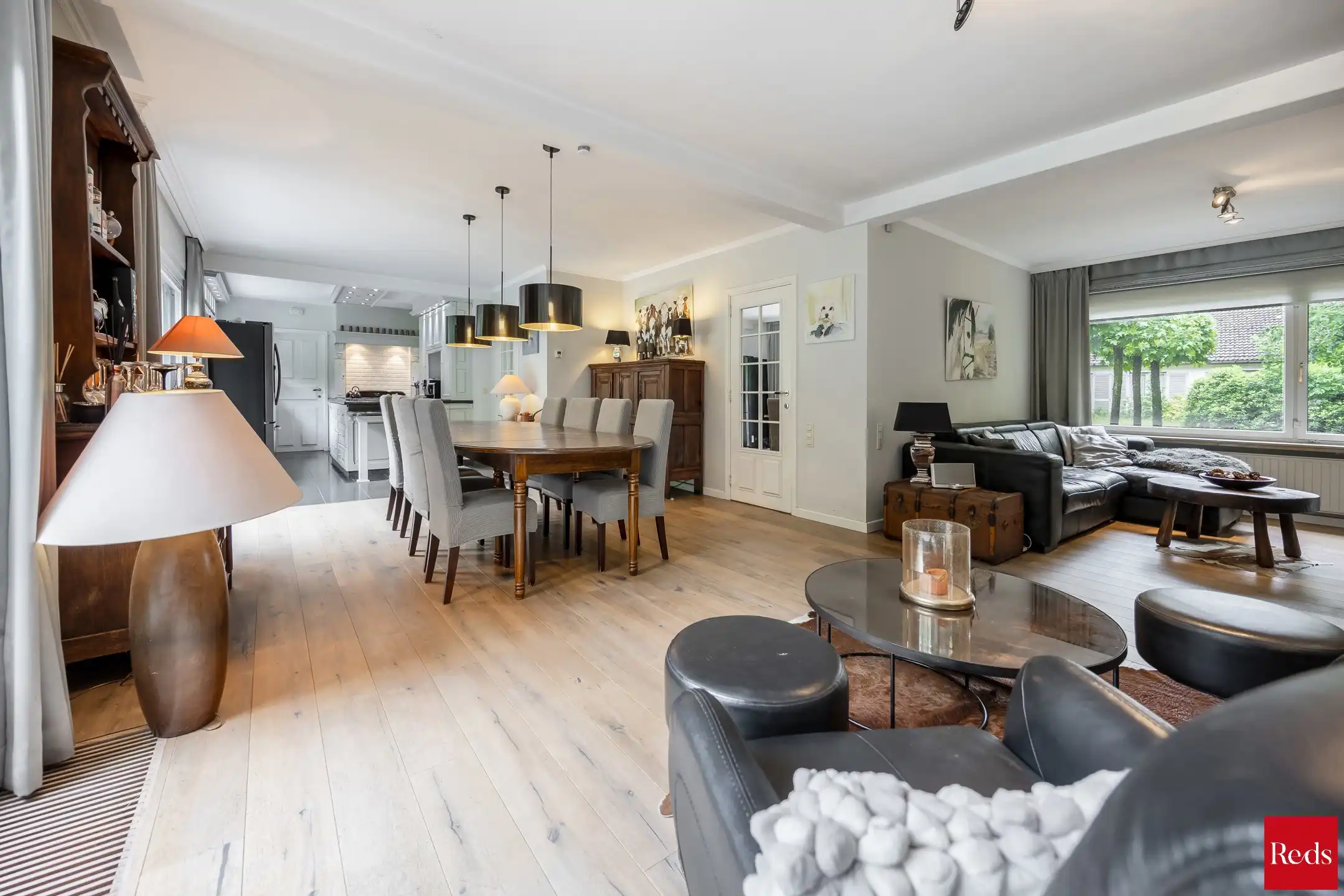 Instapklare villa met zwembad in groene omgeving foto 4