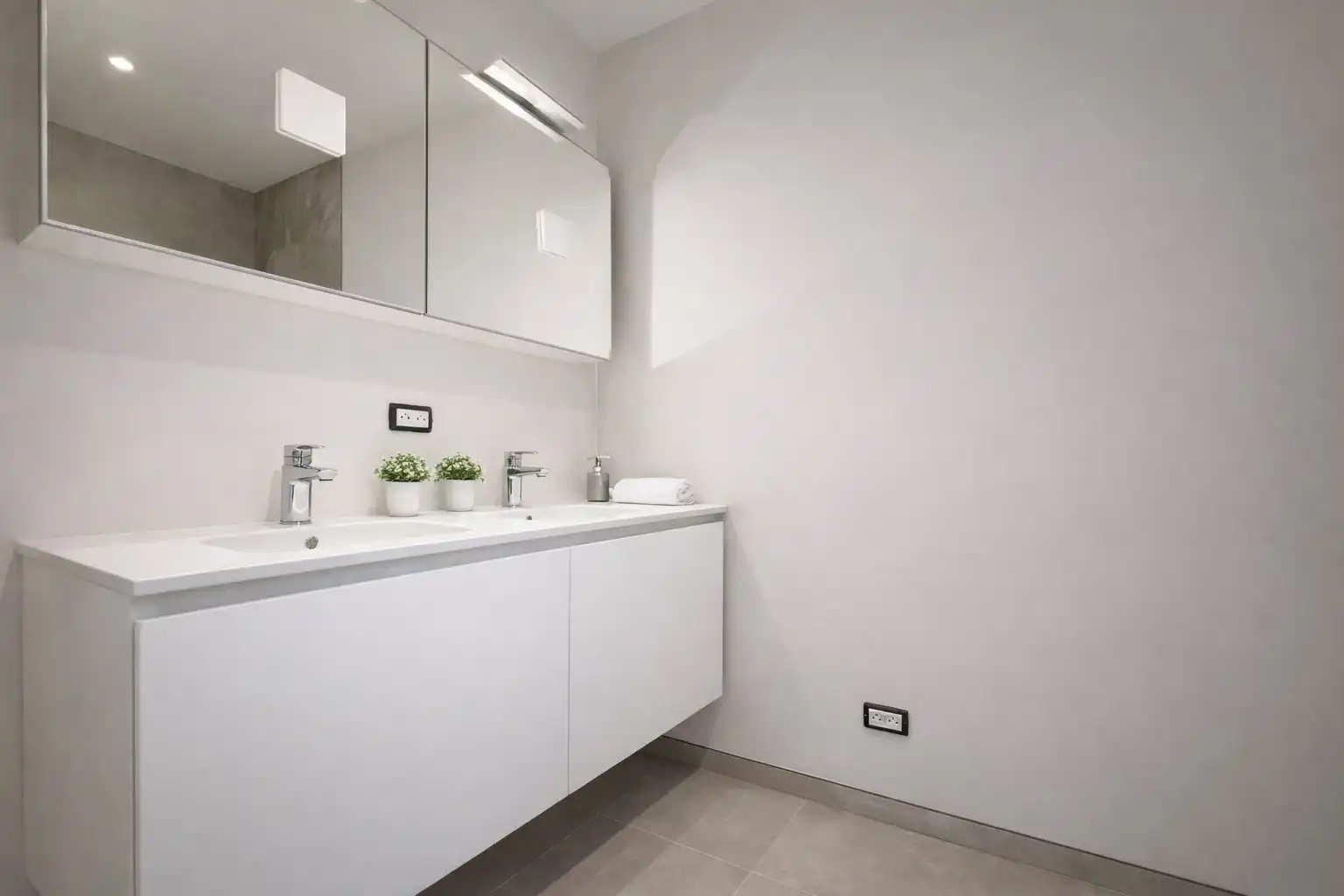 Nieuwbouwappartement te huur in centrum Nazareth foto 8