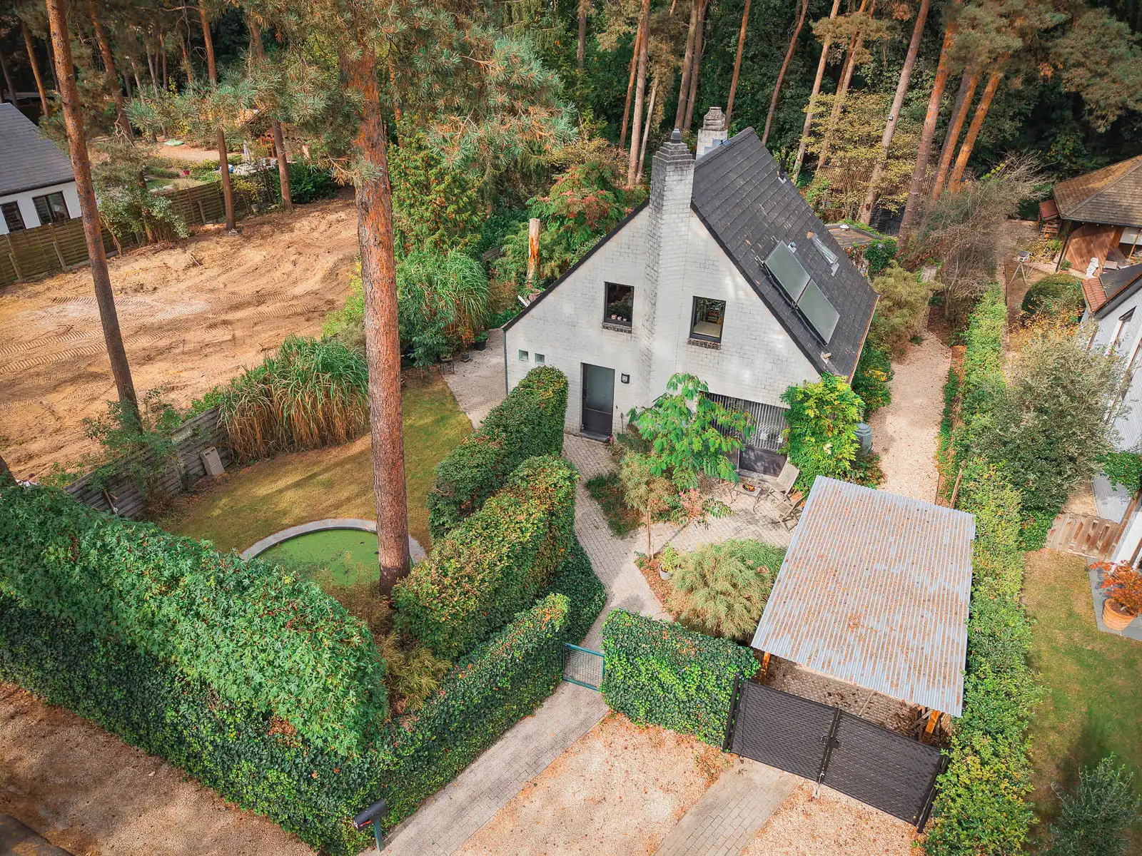 Woning op toplocatie middenin het groen foto 2