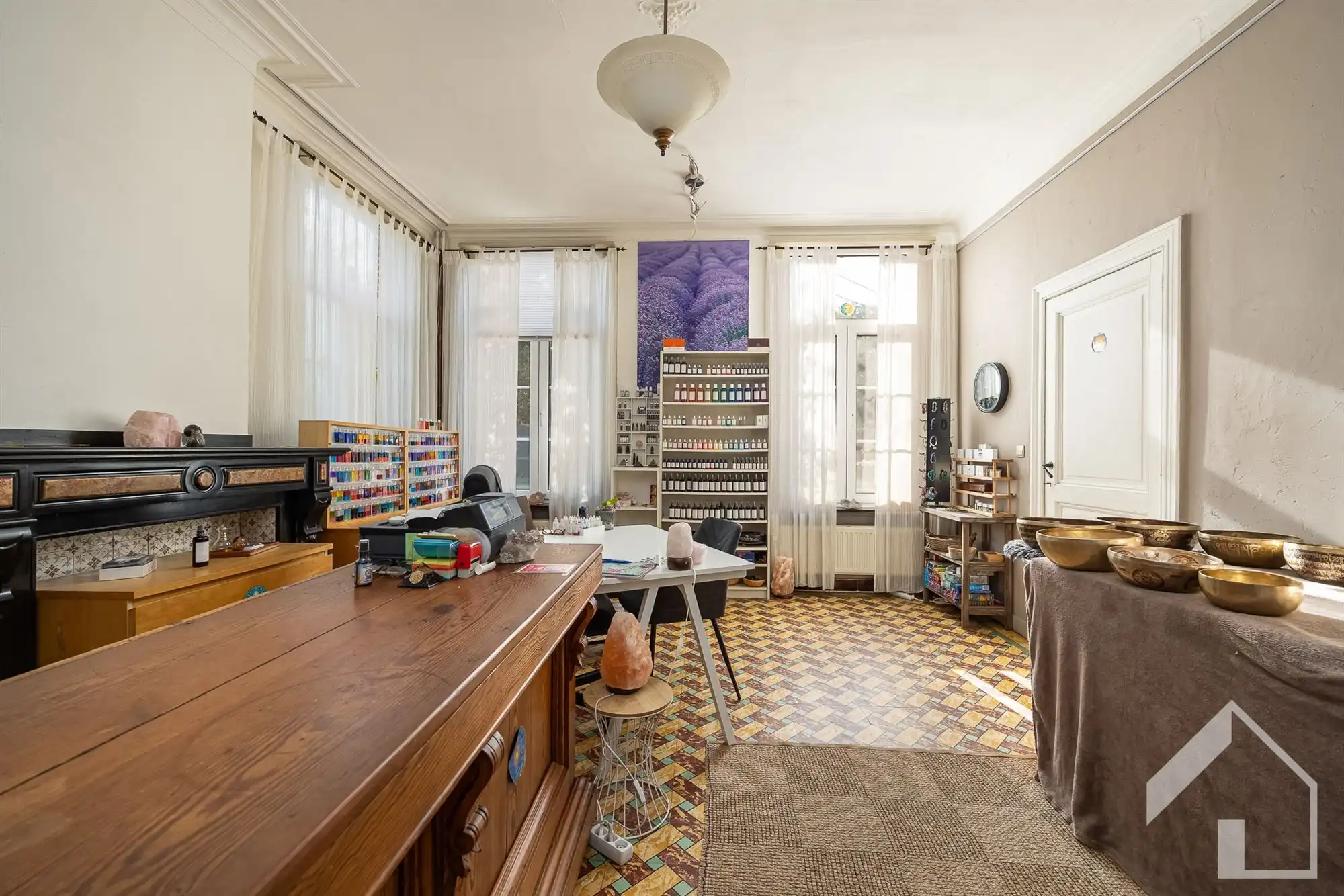 Unieke hoeve bestaande uit 2 individuele woningen en atelier foto 9