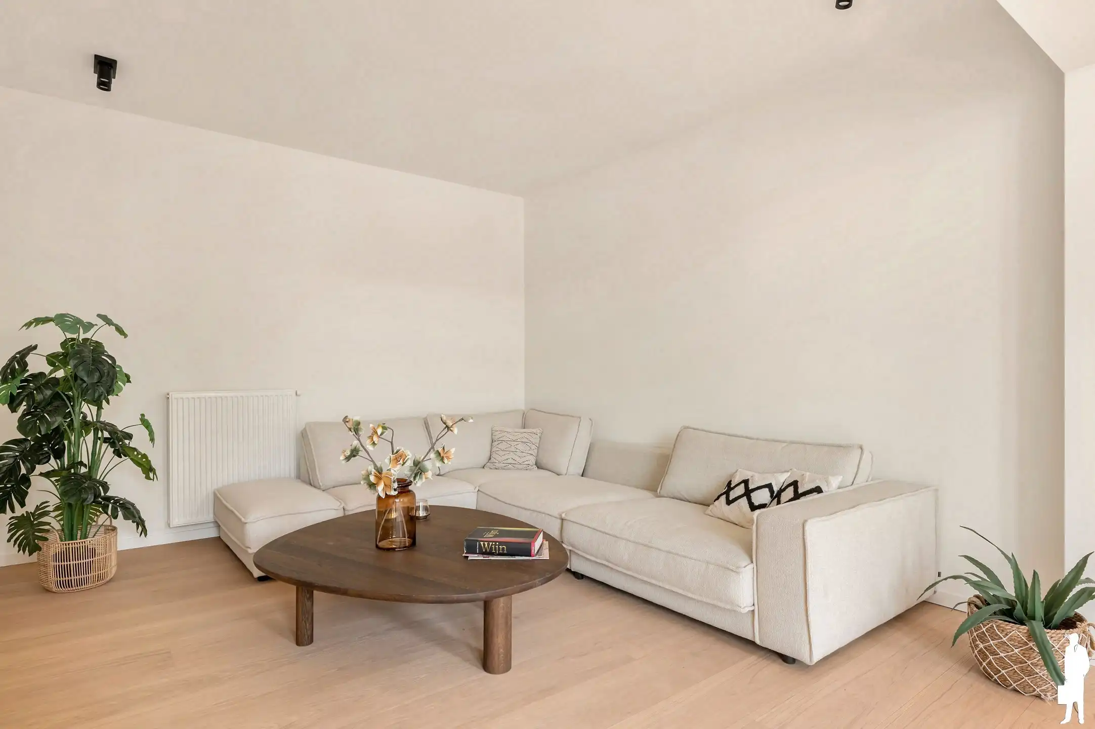 Gerenoveerd dakappartement met twee slaapkamers foto 7