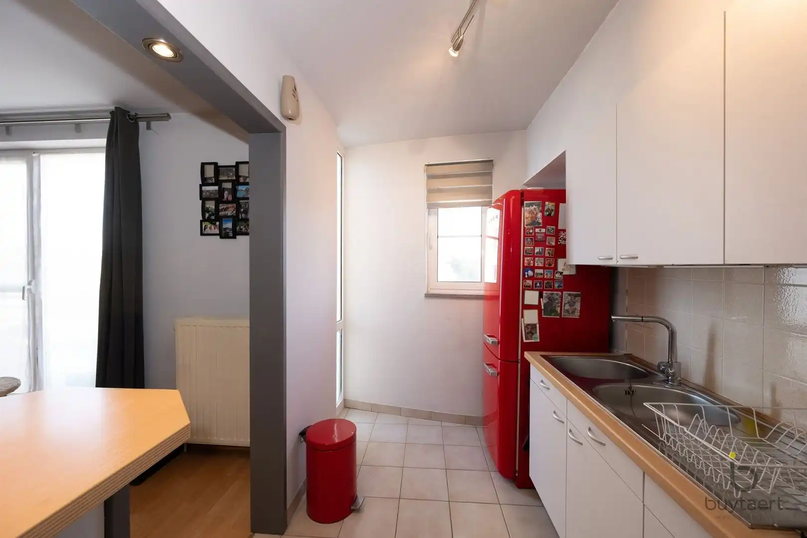 RUIM LICHTRIJK HOEKAPPARTEMENT MET GEZELLIG ZONNETERRAS EN ONDERGRONDSE AUTOSTAANPLAATS! foto 13