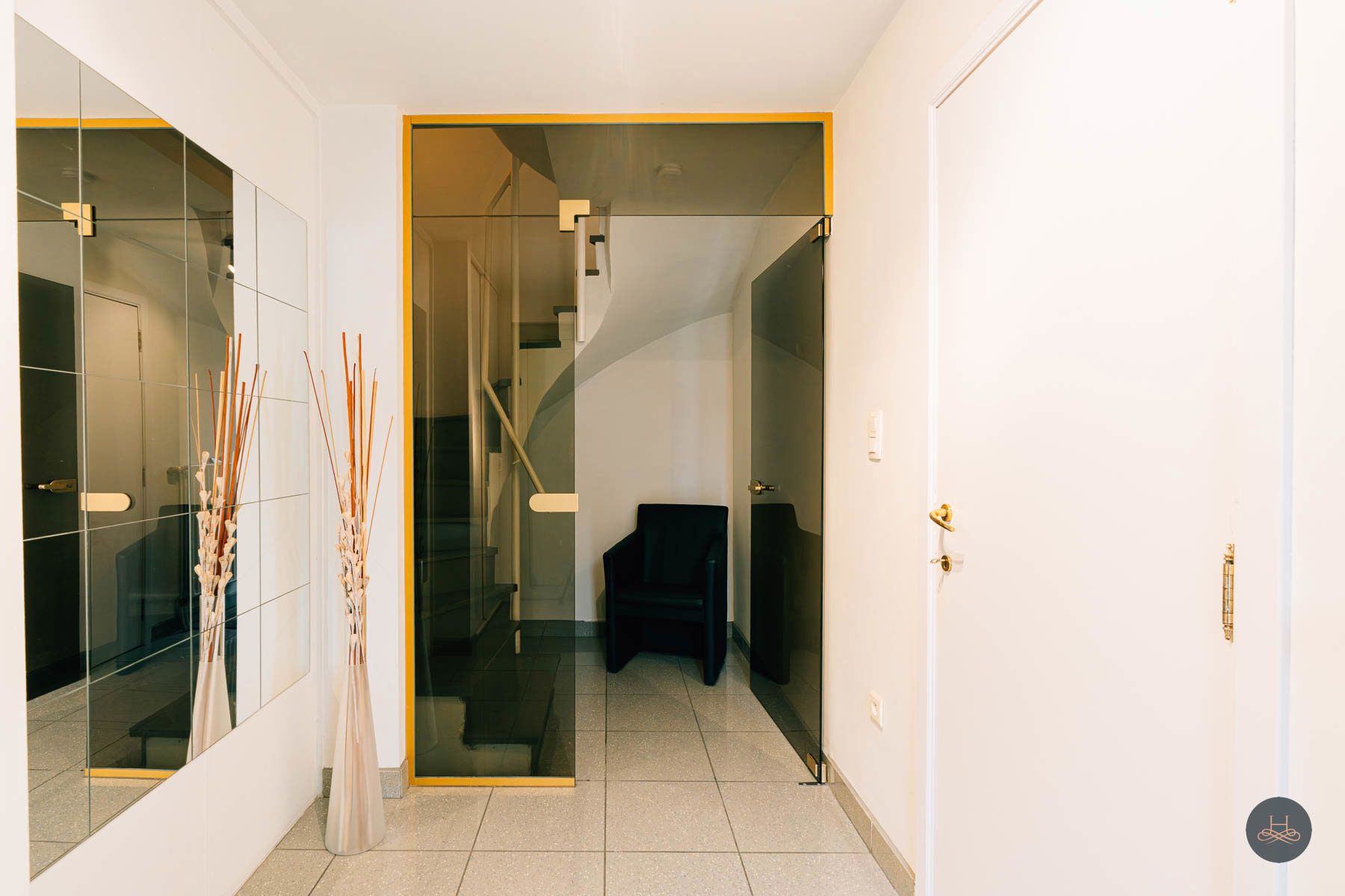 Rustig gelegen energiezuinige woning met garage en tuin foto 2