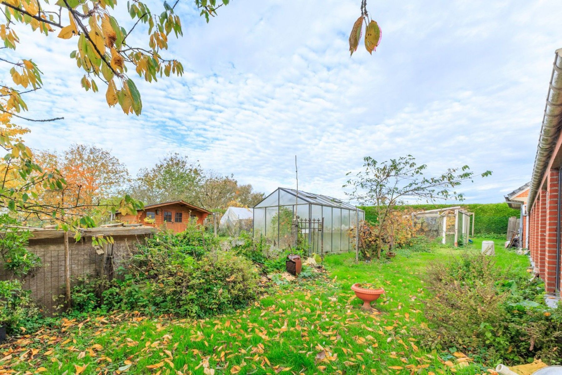 Ruime, rustig gelegen villa foto 16