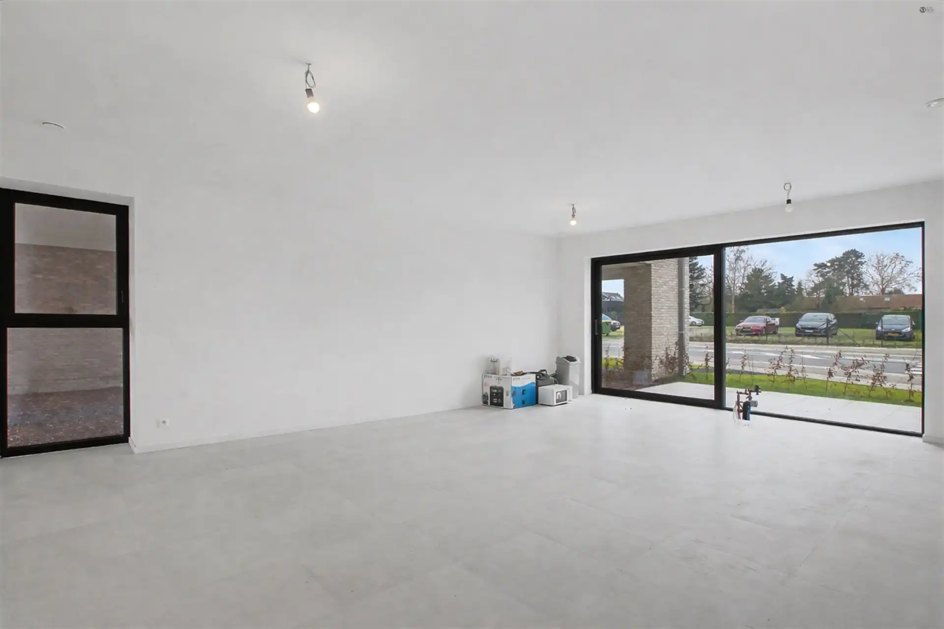 Gelijkvloers 2 slaapkamer appartement foto 4