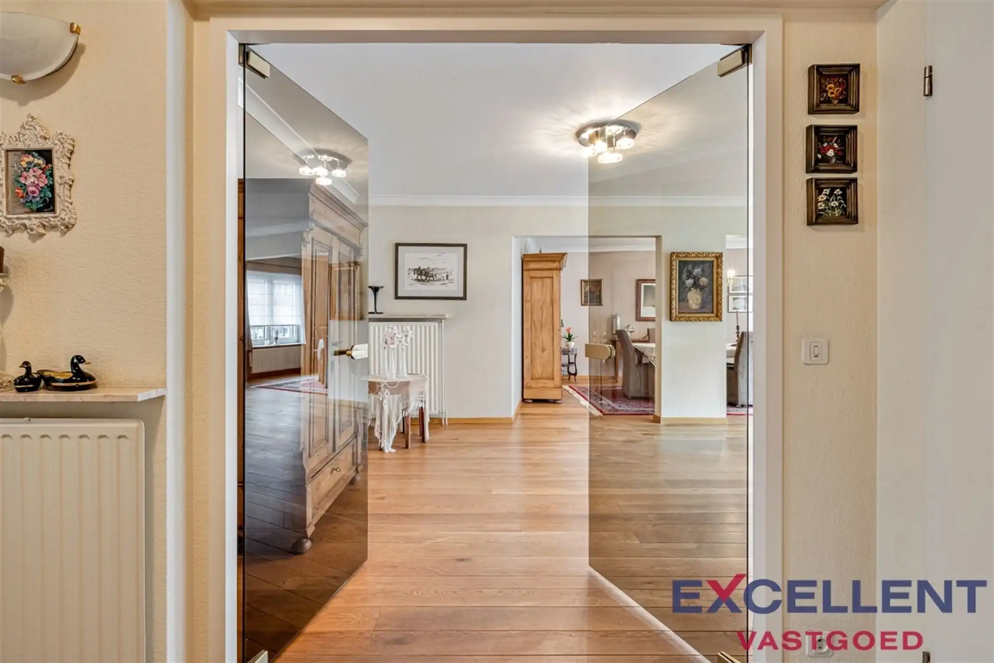 Instapklaar 3-slaapkamerappartement te koop centrum Deinze foto 3