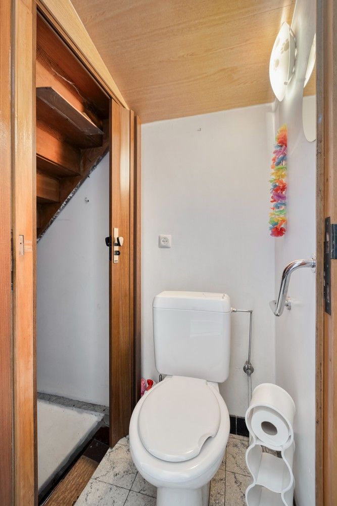 Op te frissen woning met 3 slaapkamers, garage en tuin foto 23