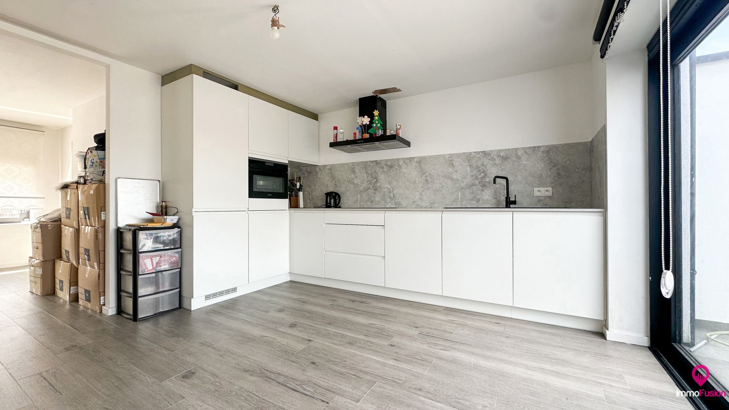 Ruim appartement met 3slpks, groot terras en staanplaats! foto 11