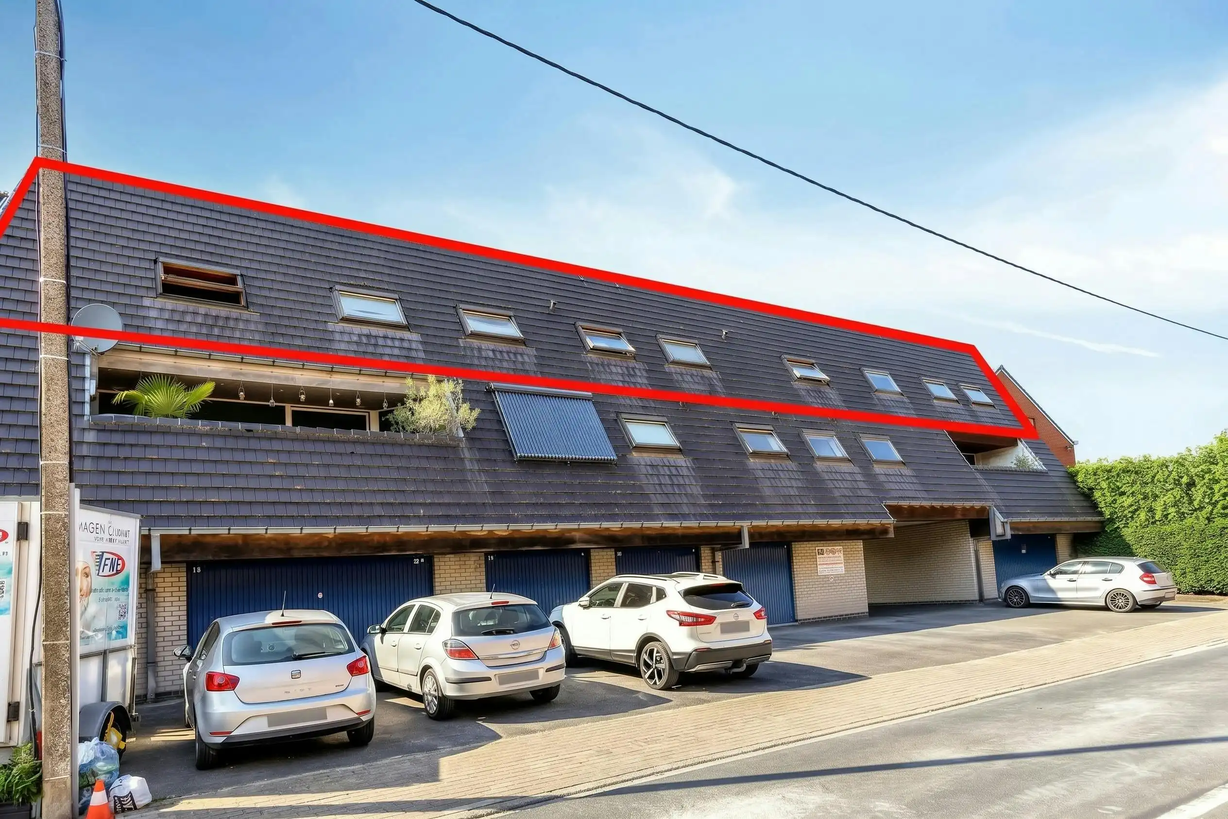 Dakappartement met grote garage te koop in Lichtervelde foto 7