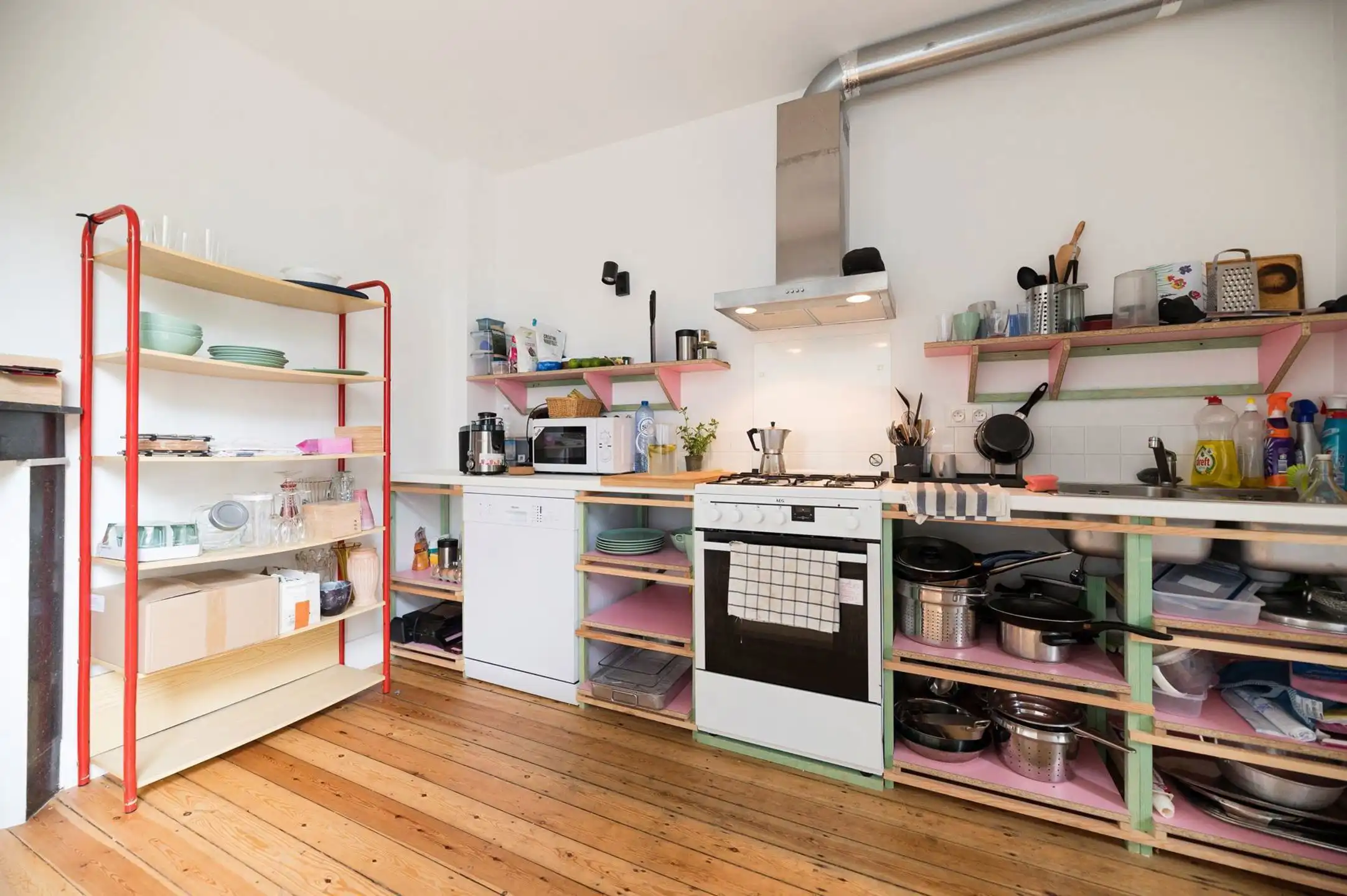 Gemeubileerde kamer in een gedeelde flat ! foto 4