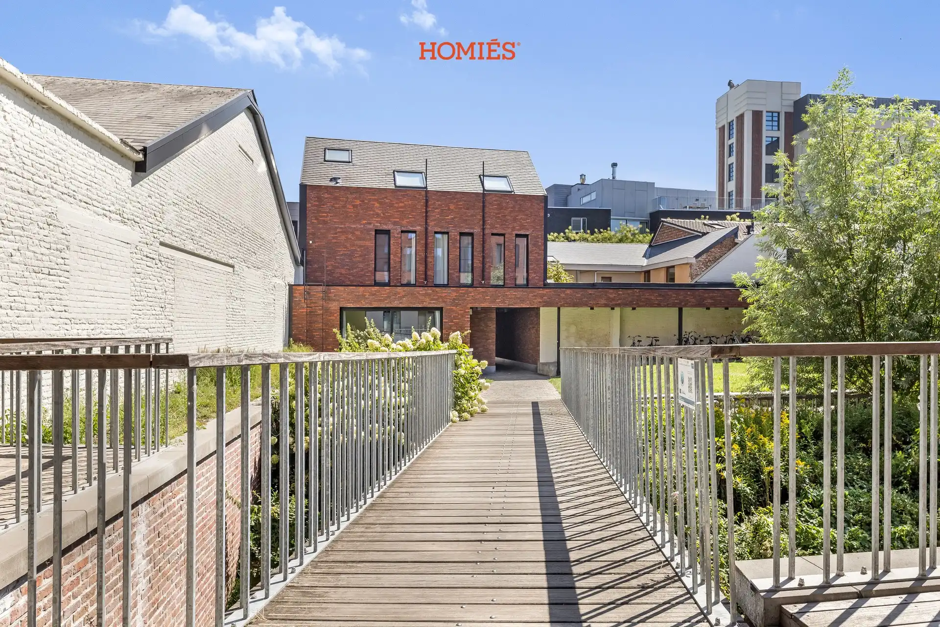 Moderne studentenkamer met hedendaags comfort foto 13