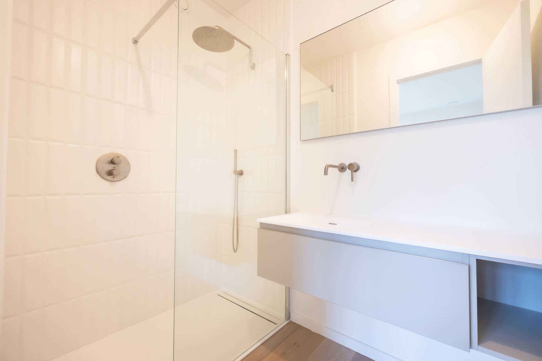 Prachtig nieuw appartement 2 slaapkamers + 3 terrassen  foto 10