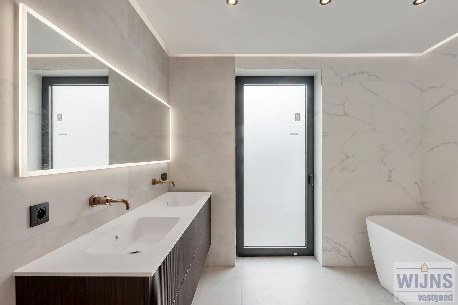 ZEER RUIME NIEUWBOUW OPEN BEBOUWING MET PRACHTIG VERZICHT OVER WEILANDEN foto 32