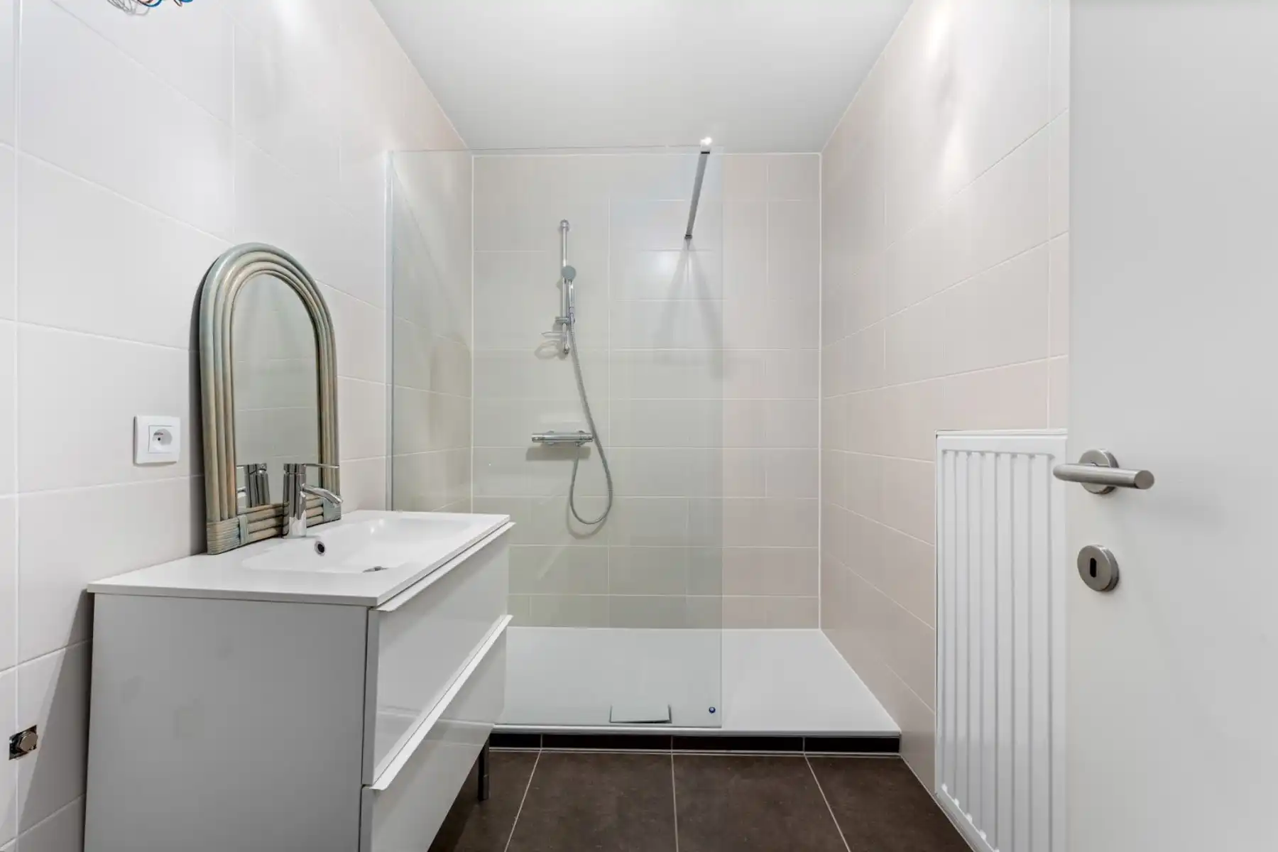 Recent appartement met  3 slaapkamers, 2 terrassen, ondergrondse parking, energielabel A foto 6