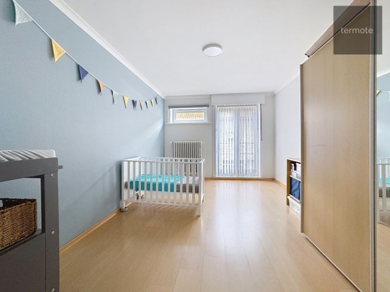 ruim woonhuis foto 13