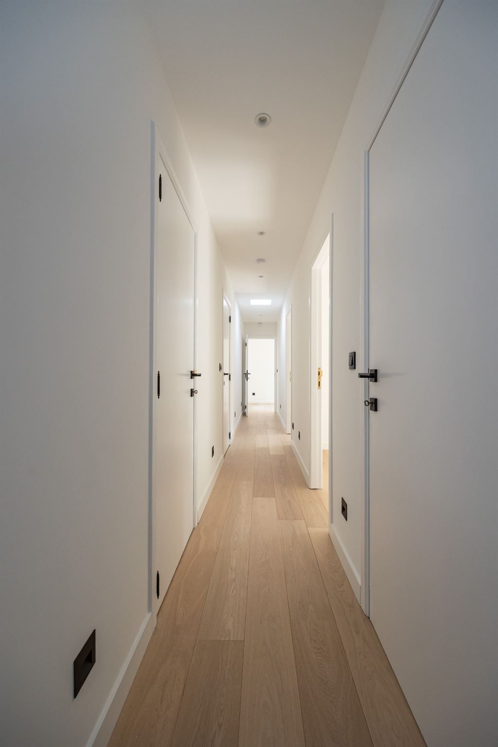 Stijlvol gerenoveerde villa met ruime tuin foto 14