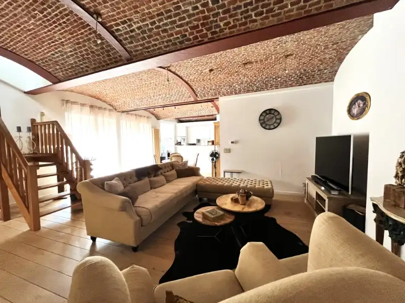Ruim luxe appartement/duplex met garage! foto 2