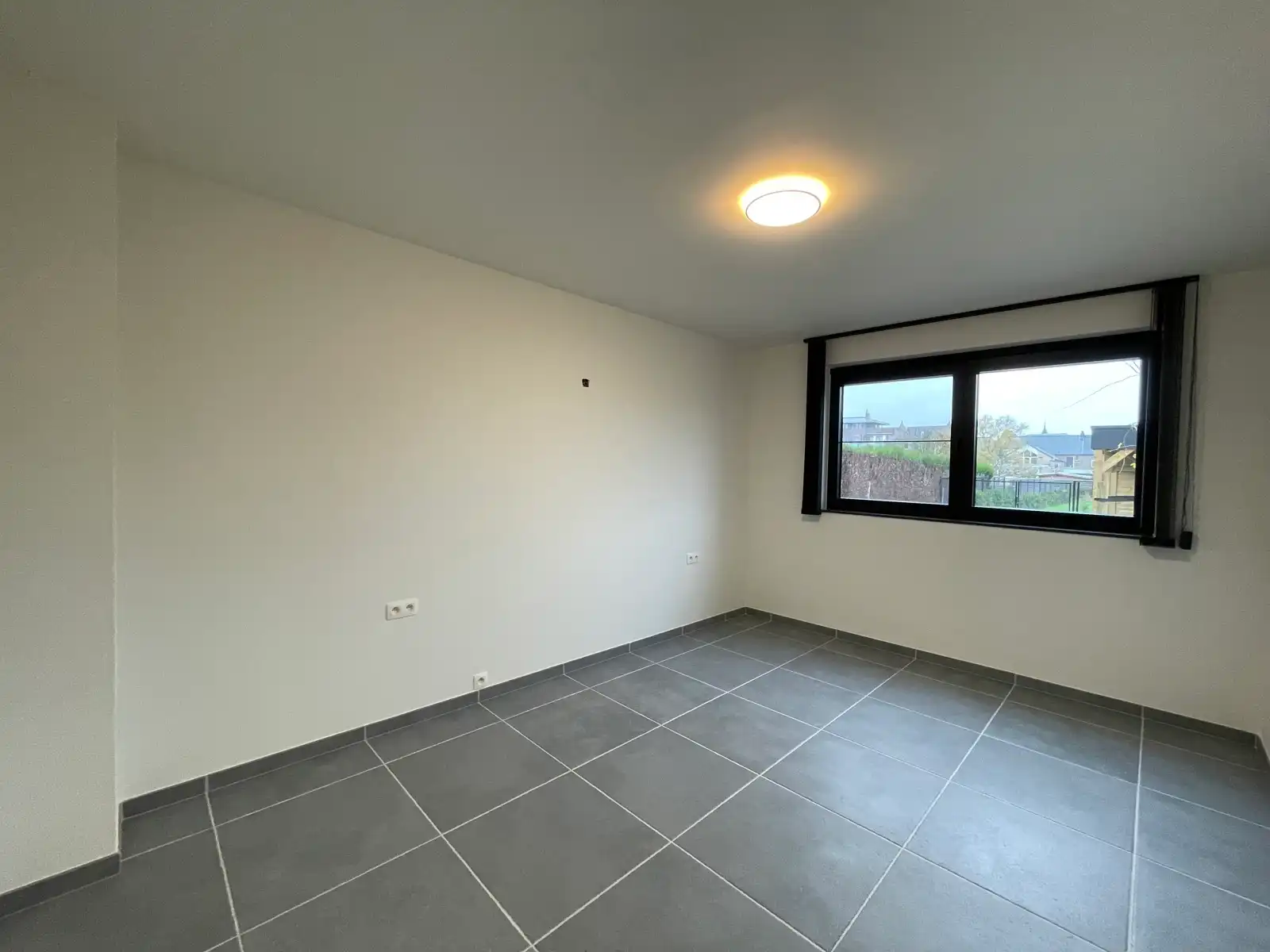 Gelijkvloers 2 slpk BEN appartement in centrum Bree foto 5