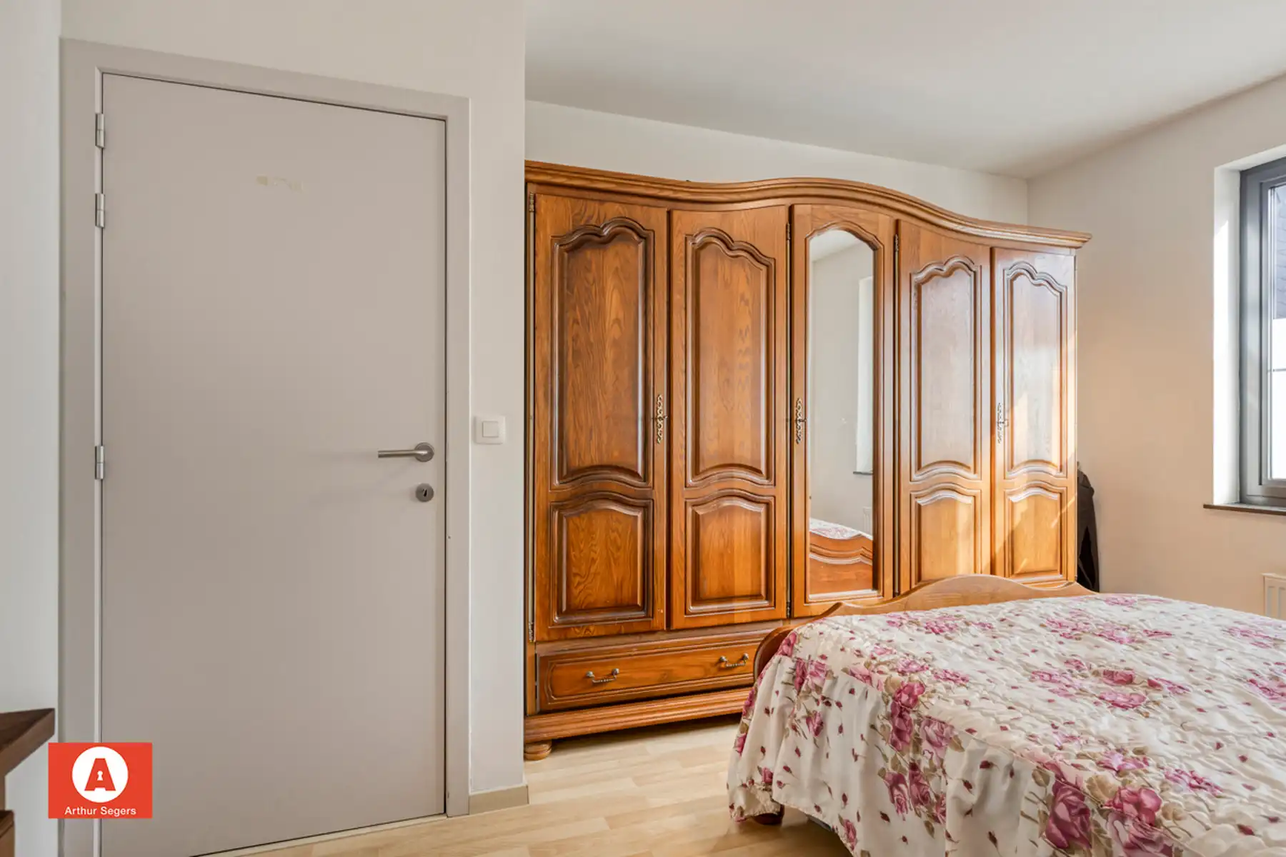 Energiezuinig gelijkvloers appartement met garage foto 16