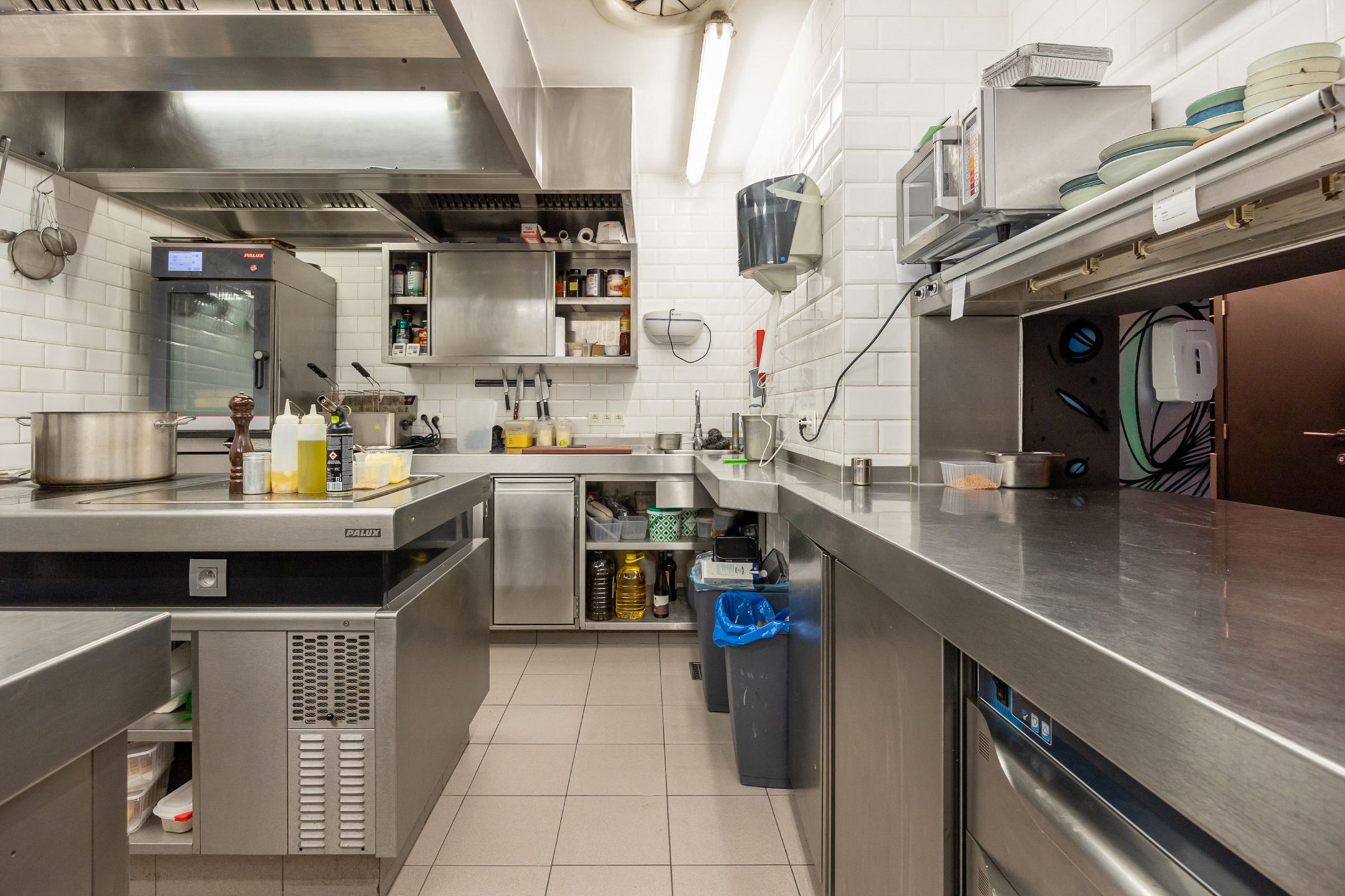 Unieke investeringsopportuniteit op triple A - locatie! foto 11