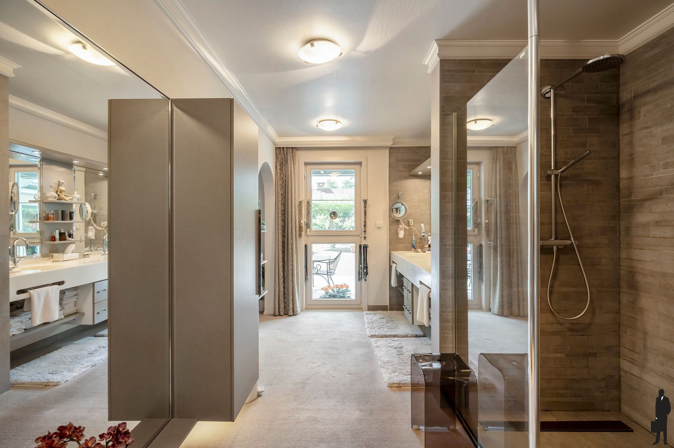 Gelijkvloerse villa op ca. 3.660 m² met parktuin! foto 11