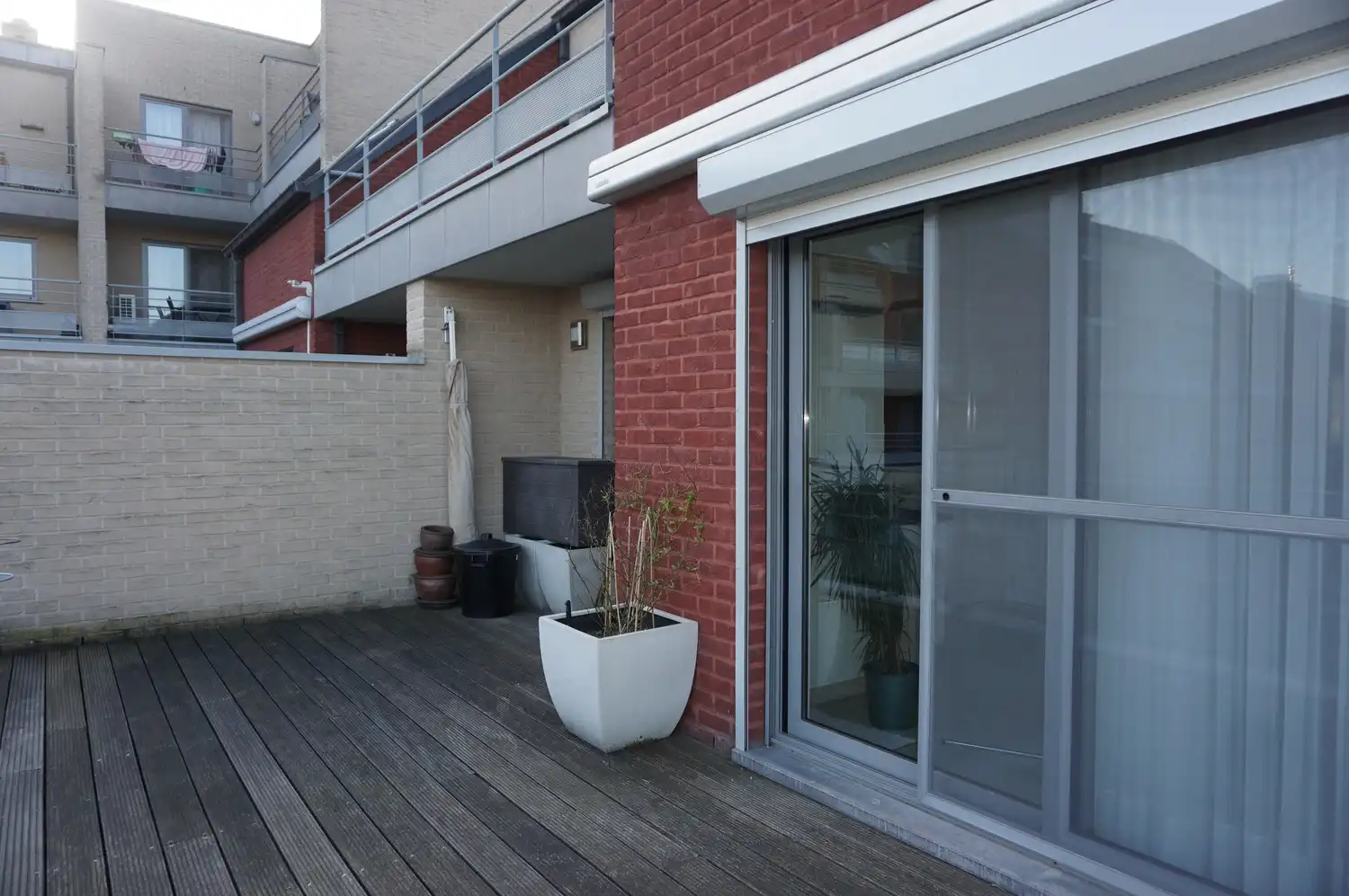 Instapklaar appartement met 2 slaapkamers, terras en dubbele ondergrondse garage – Solferinostraat 4, Paal foto 13