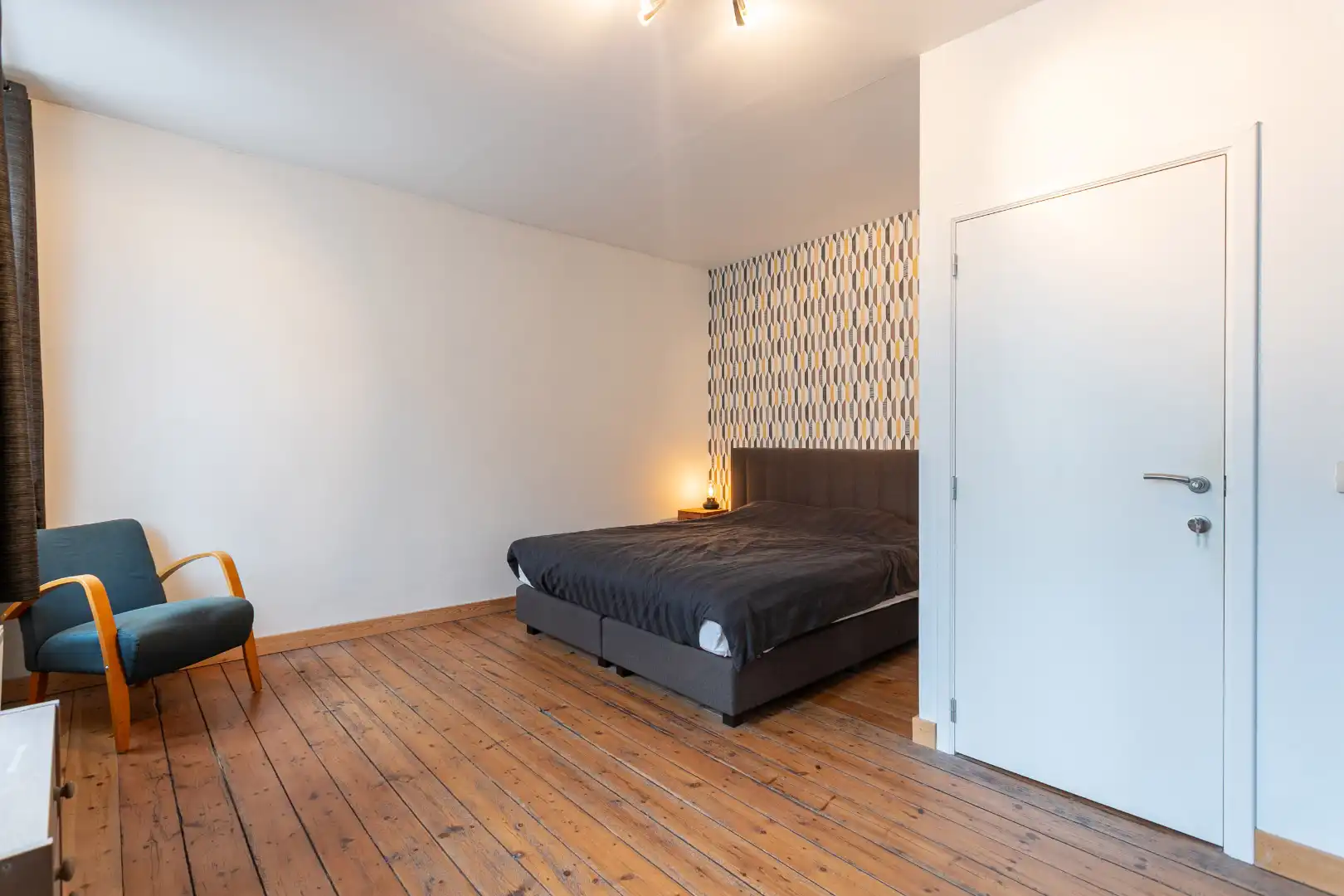 Instapklare woning (EPC B) met 3 slpk, 2 badk en terras te Halle (nabij station) foto 13
