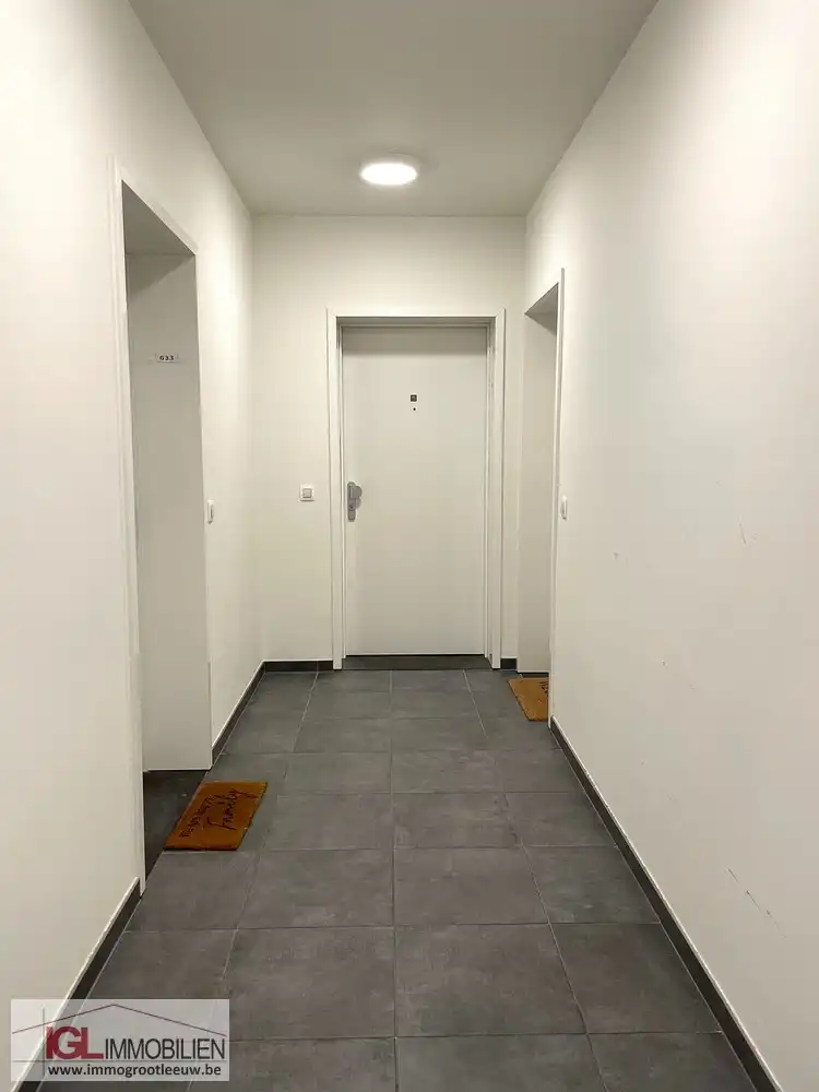 Modern appartement met 2 slaapkamers & zonnig terras foto 13