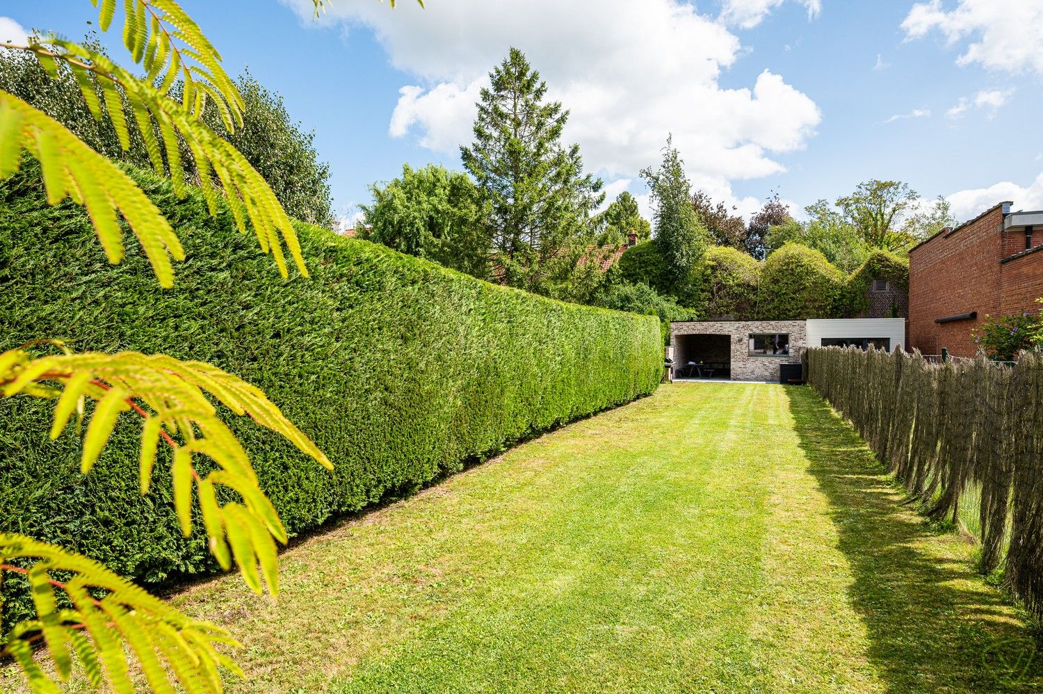 Instapklare woning met tuin en vlakbij het centrum van Eeklo foto 20