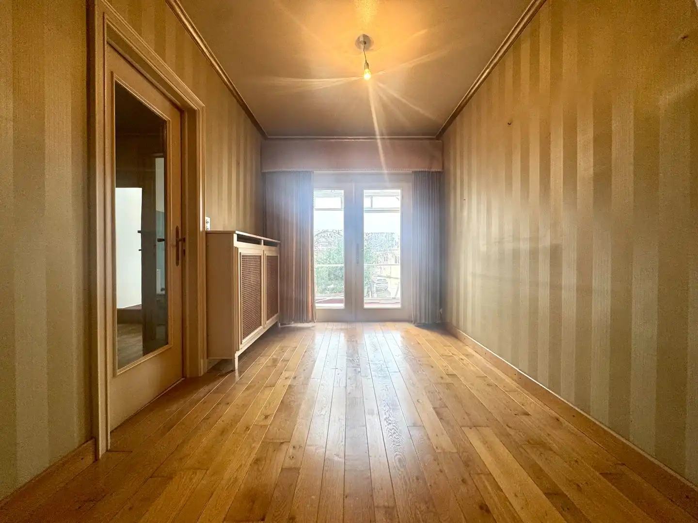 Woning met garage en tuin! foto 6