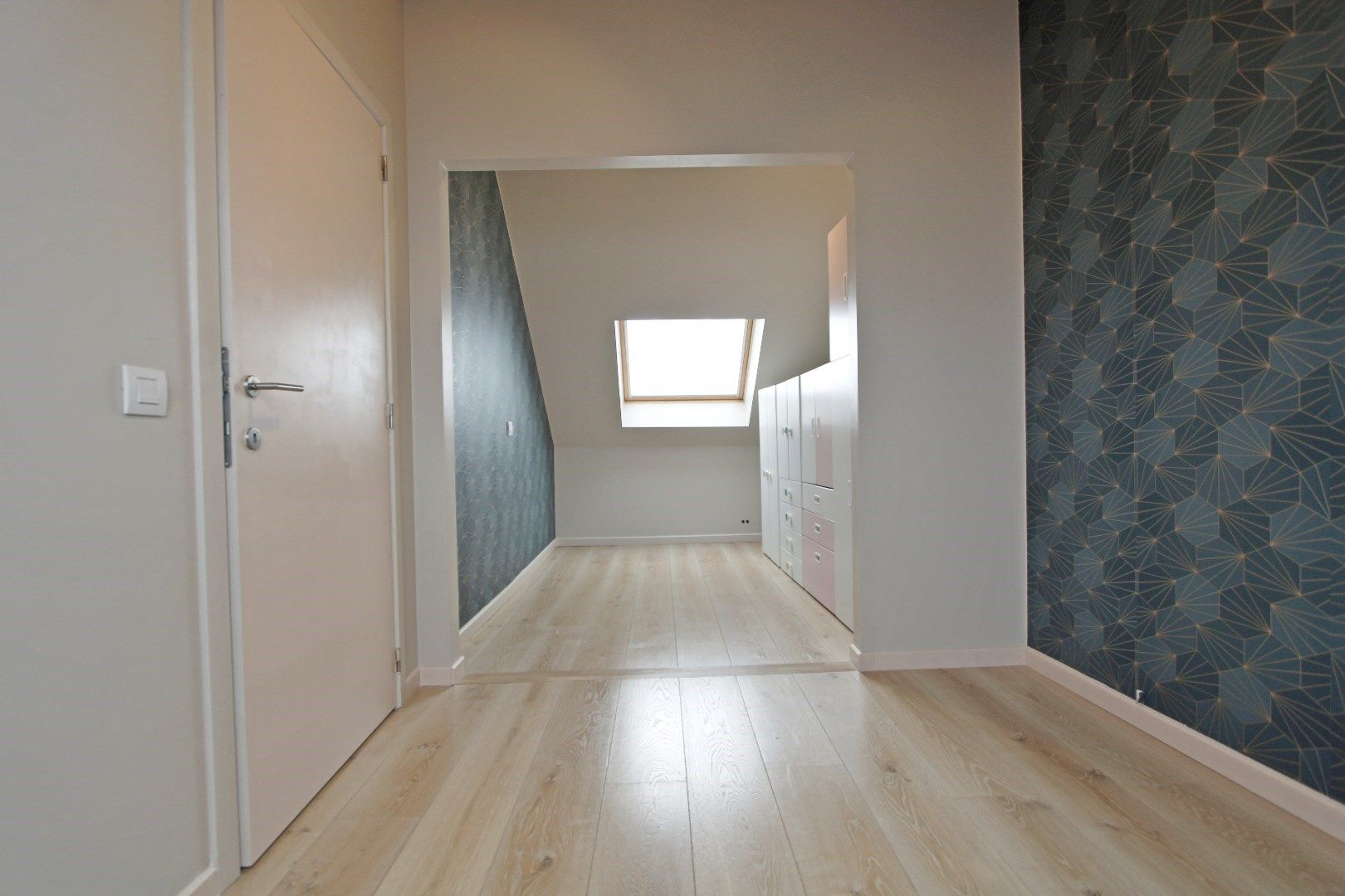 Handelshuis: Woning met winkel- kantoorruimte-vrij beroep in hartje Westkapelle te koop foto 22