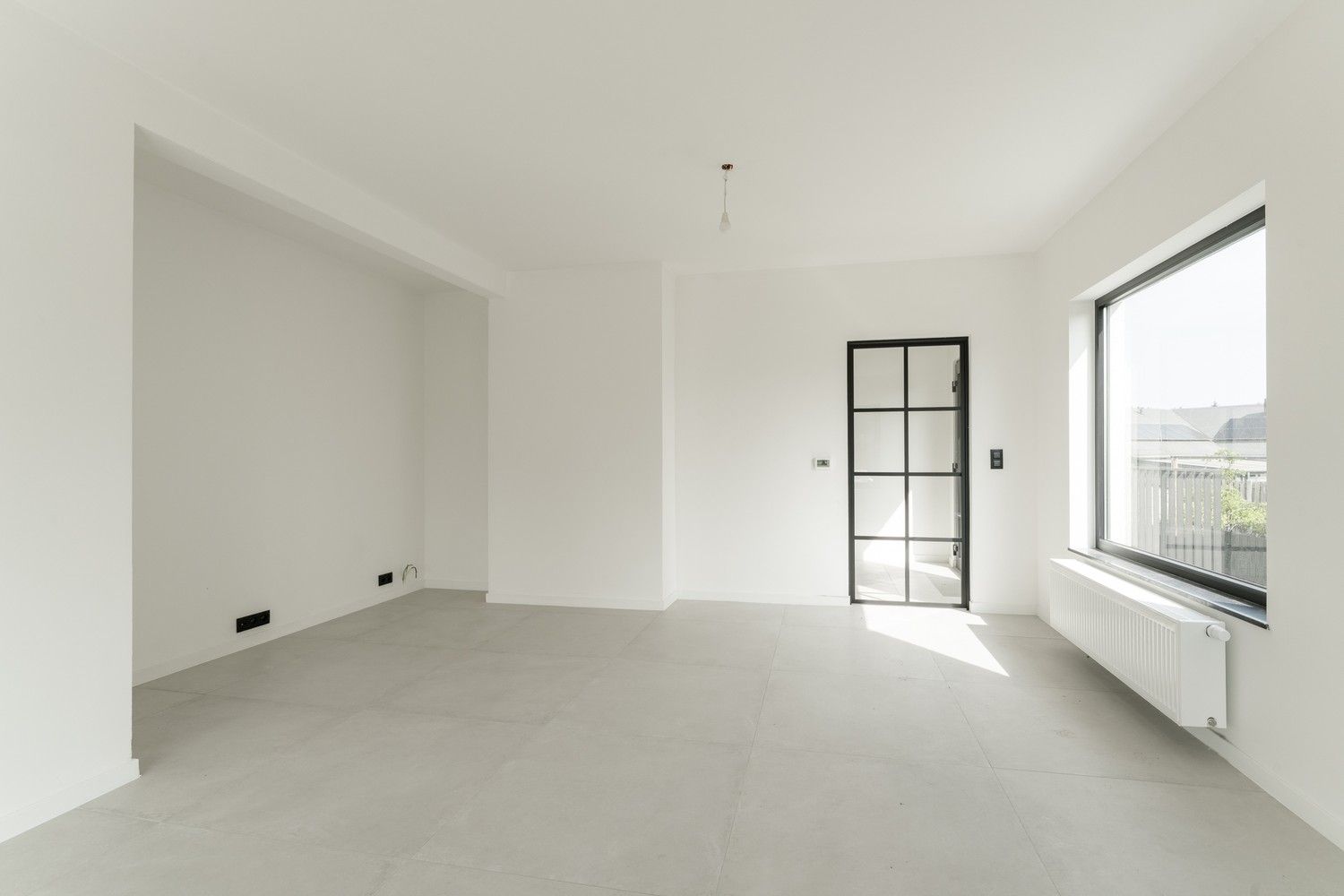 Prachtig 3 slaapkamer appartement met garagebox en privatieve berging foto 5