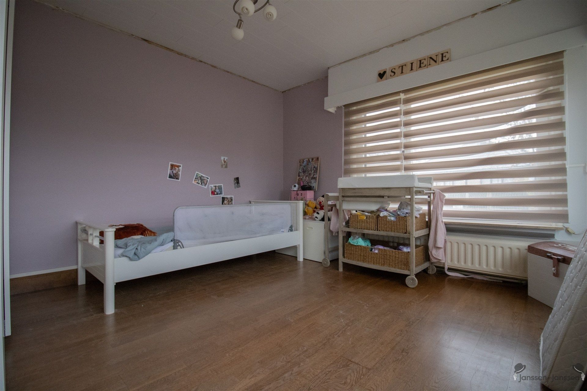 Gelijkvloerse woning met min. 3 slaapkamers en handelsruimte op 563 m² te Pulderbos. foto 9