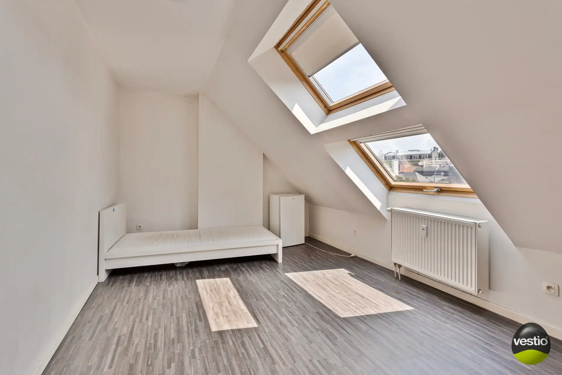 Opbrengstgebouw met 8 studentenkamers en gelijkvloerse handelsruimte in centrum Hasselt foto 19