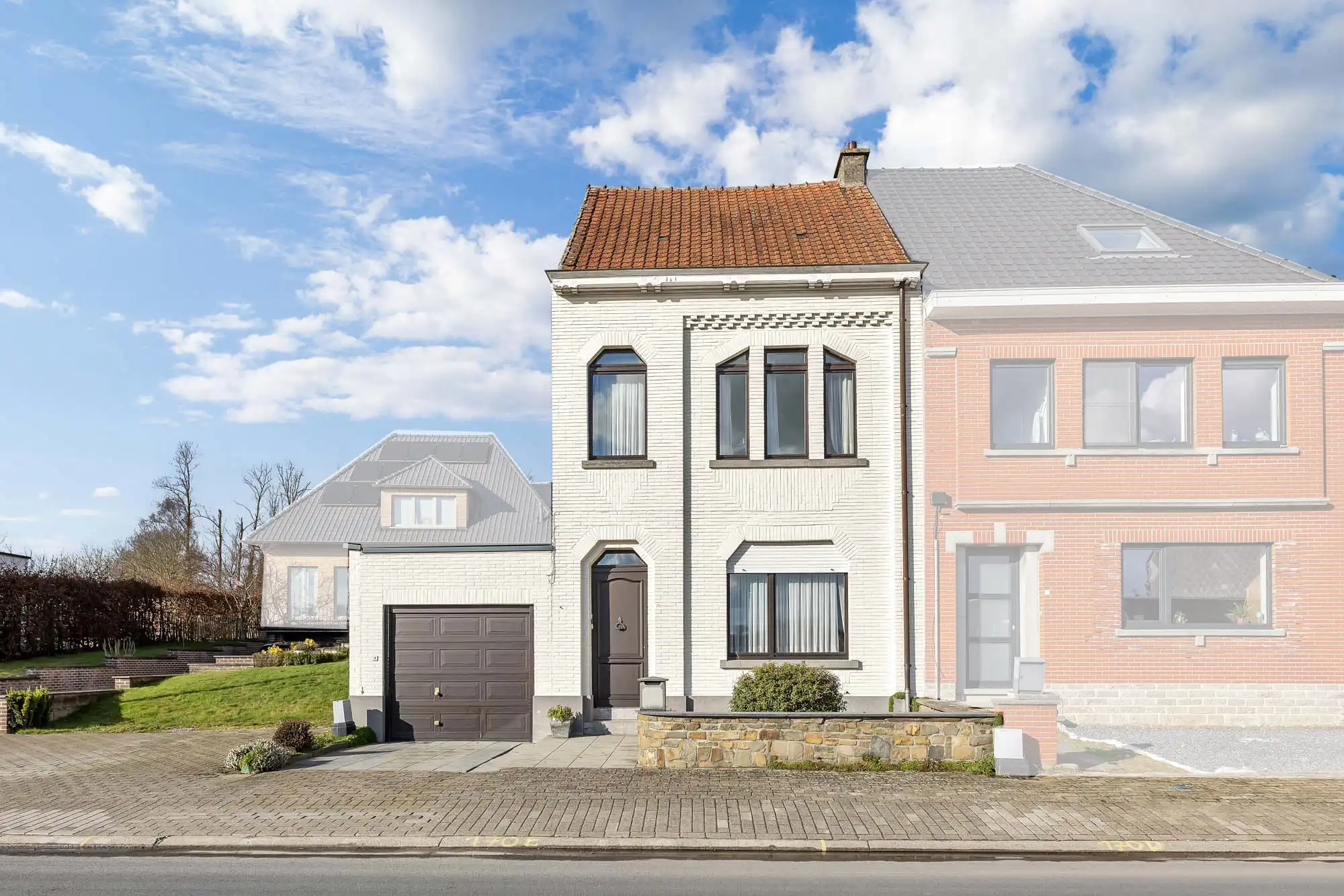 Hoofdfoto van de publicatie: Goed onderhouden woning met garage