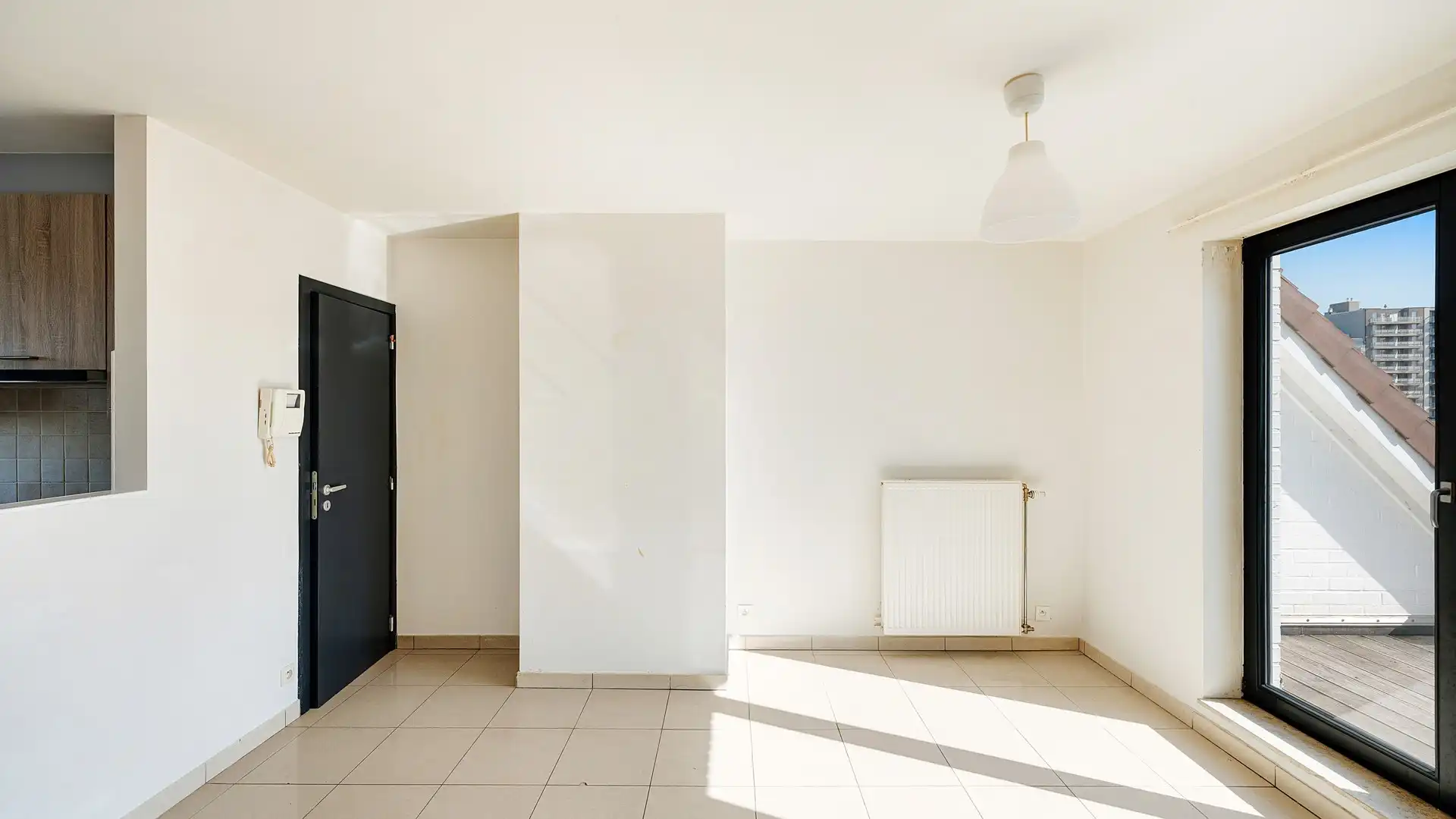 Dakappartement met grote terrassen in recent gebouw [Heistlaan]. foto 4
