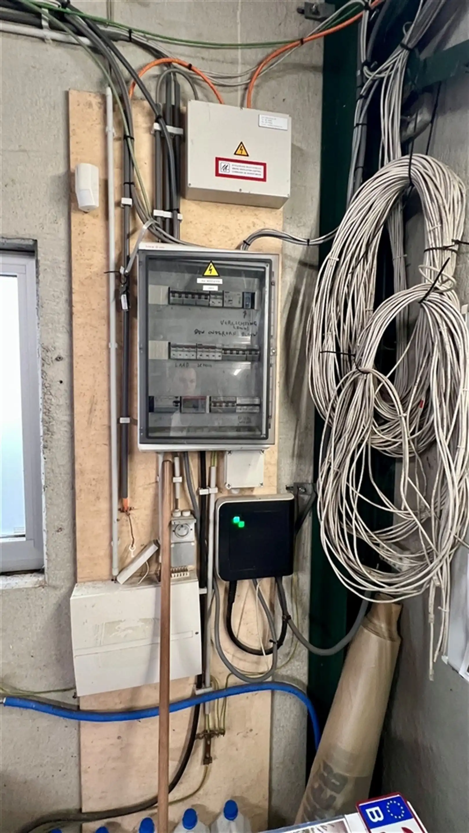 Ruime KMO-units te huur in Oostkamp foto 6