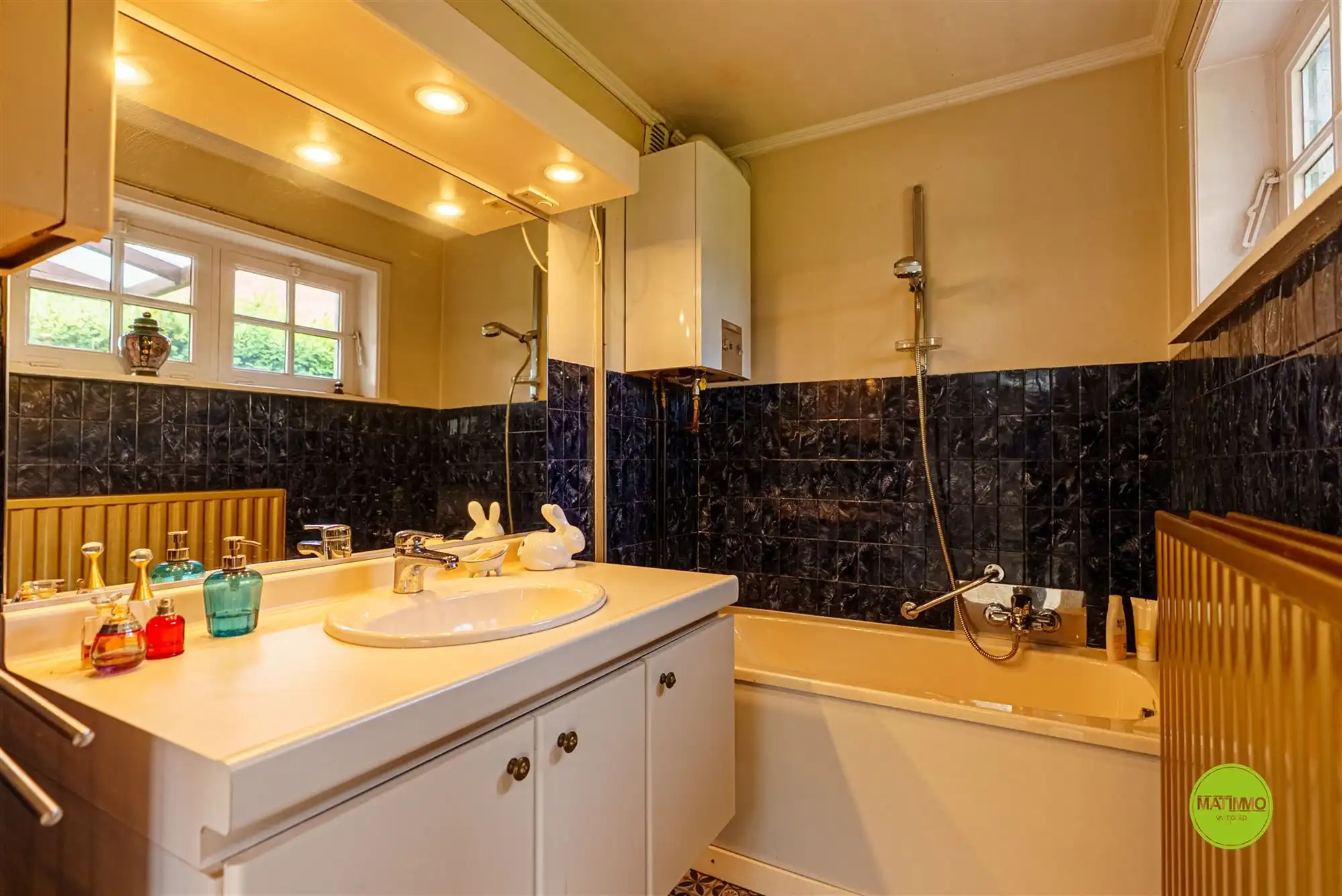 Charmante woning met veel potentieel in Veerle-Laakdal foto 12