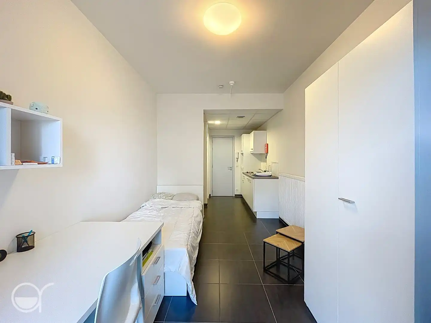 Studentenkamer met eigen douche en kitchenette in "Blaisantpark" foto 3