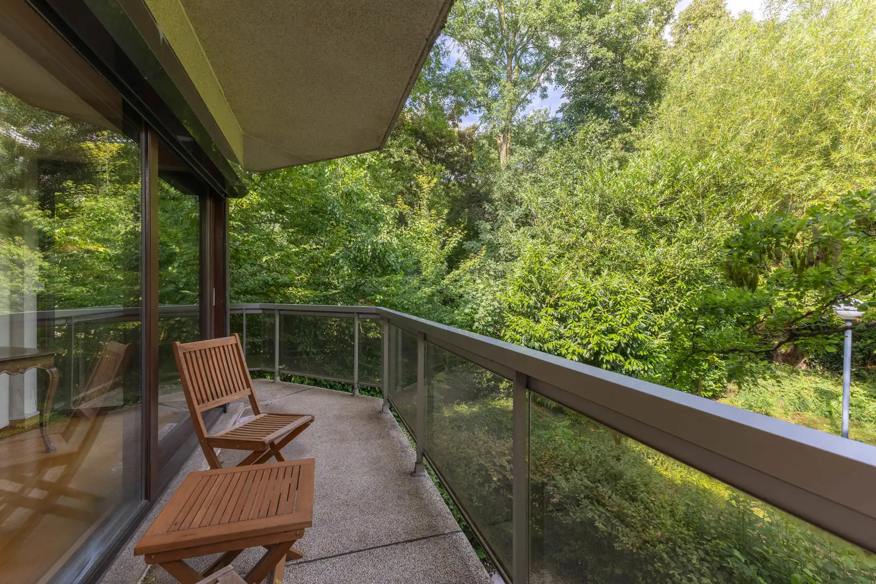 OPTIE Appartement in Laken met 2 kamers, 2 terrassen en garage foto 15