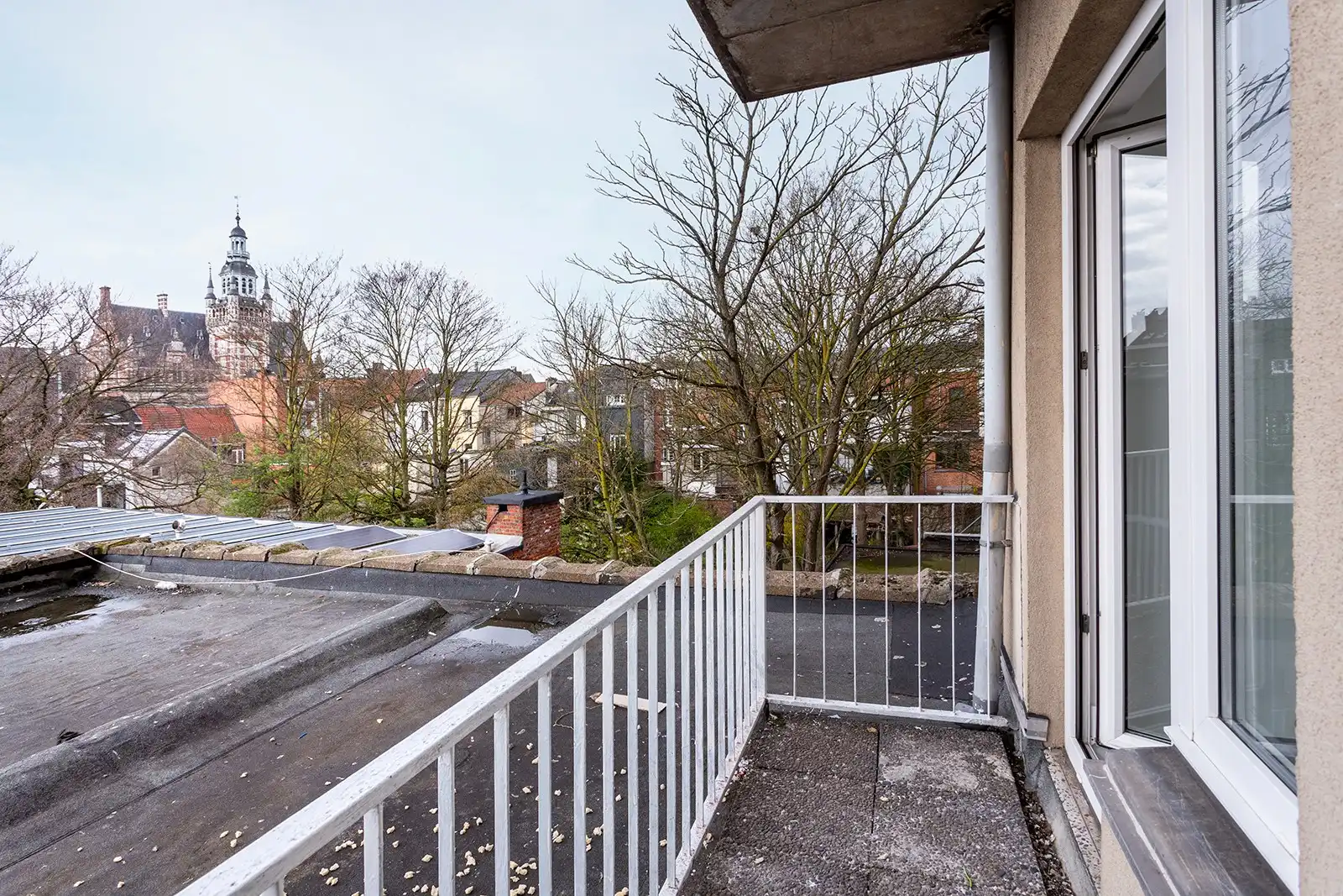 Recent gerenoveerd app. met 2 slpks en 2 terrassen foto 28