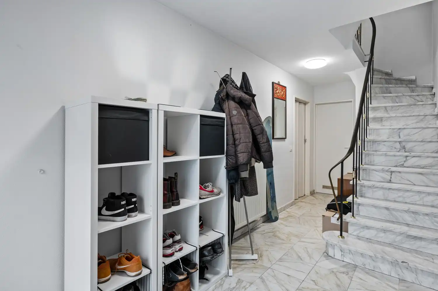 Recent gerenoveerde bel-etage&nbsp;met 3 slaapkamers te koop in Hoevenen! foto 10