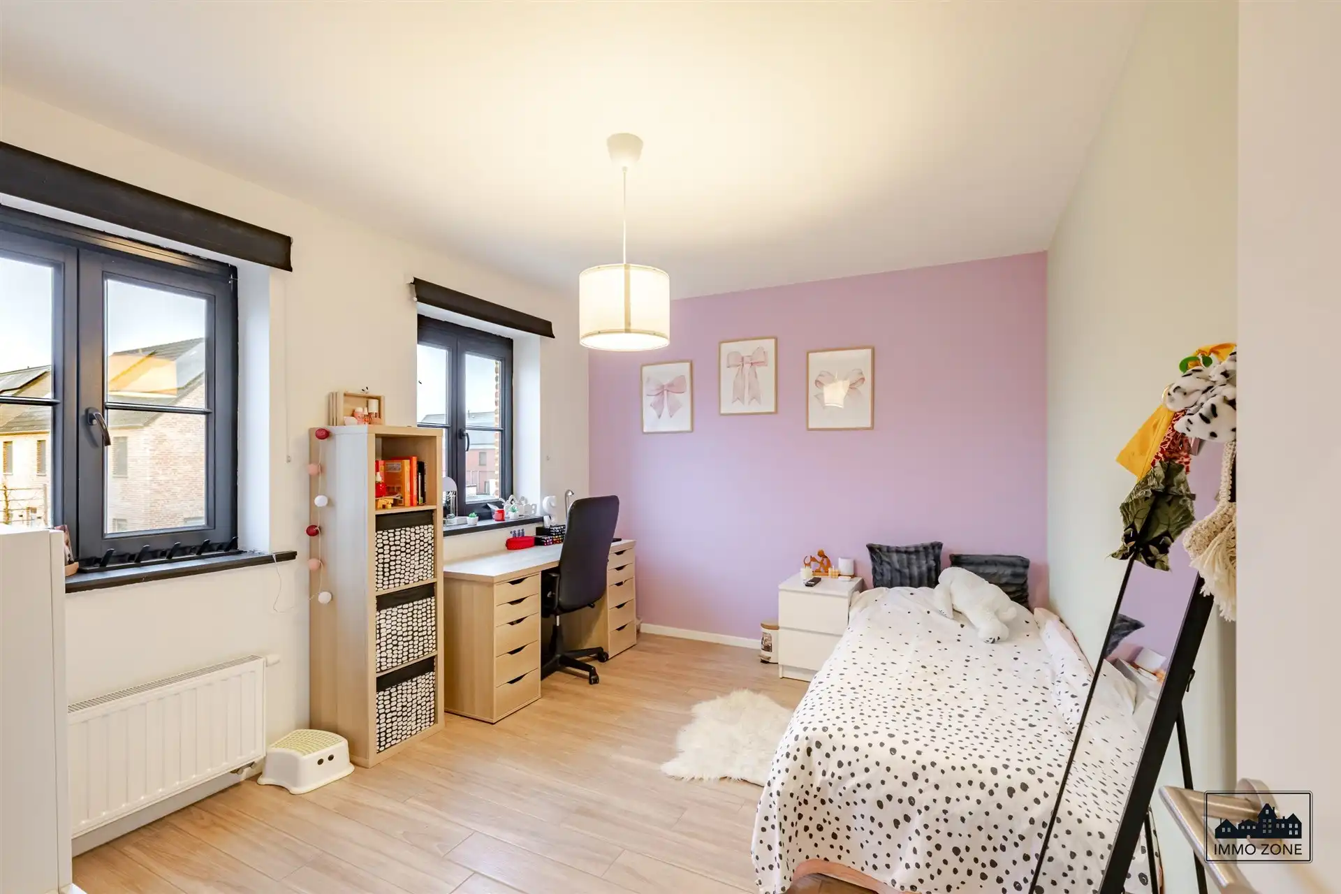 Grote, afgewerkte woning in doodlopende straat te Hamme! foto 11