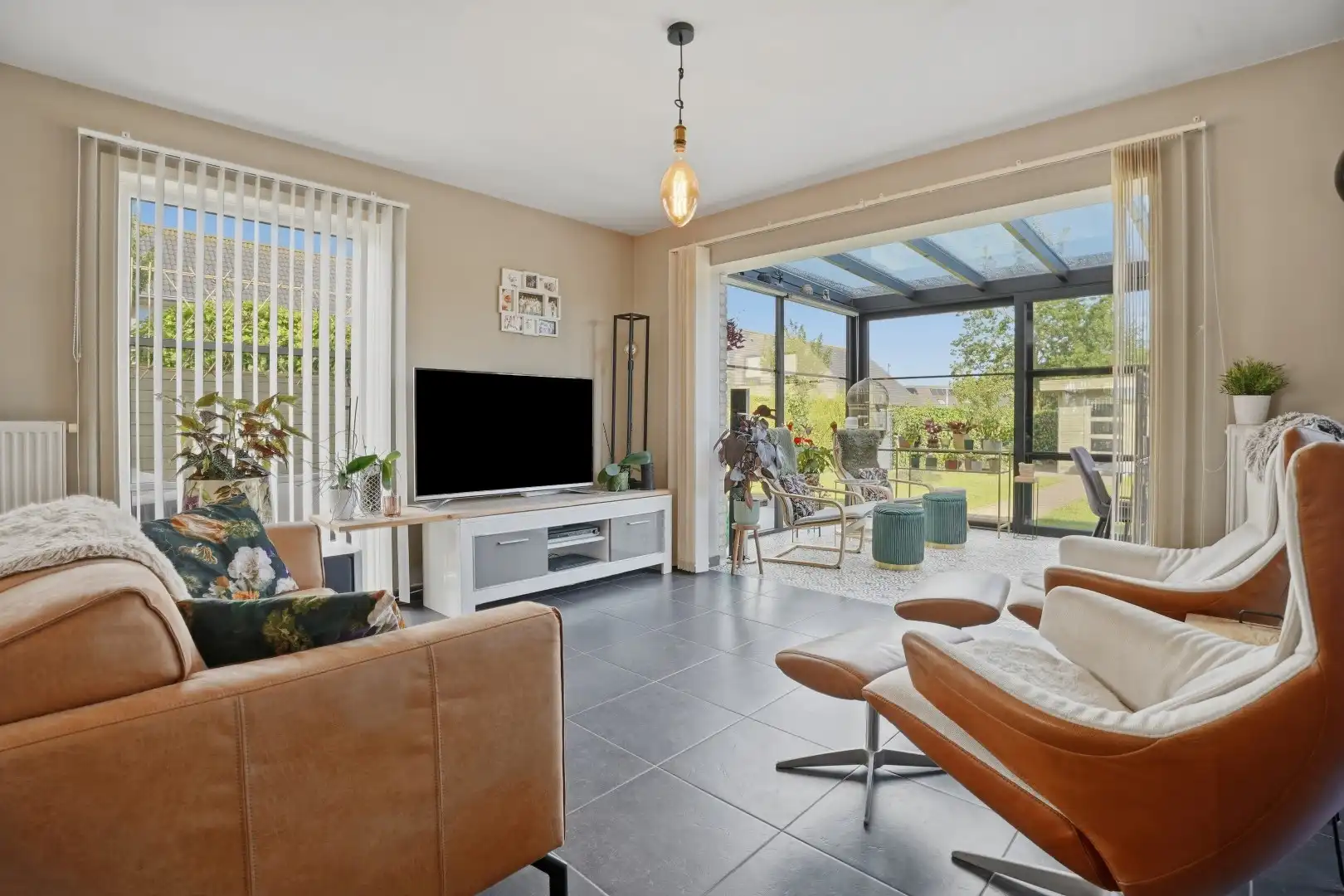 Energiezuinige halfopen bebouwing op toplocatie op 446 m² in Diksmuide. foto 6