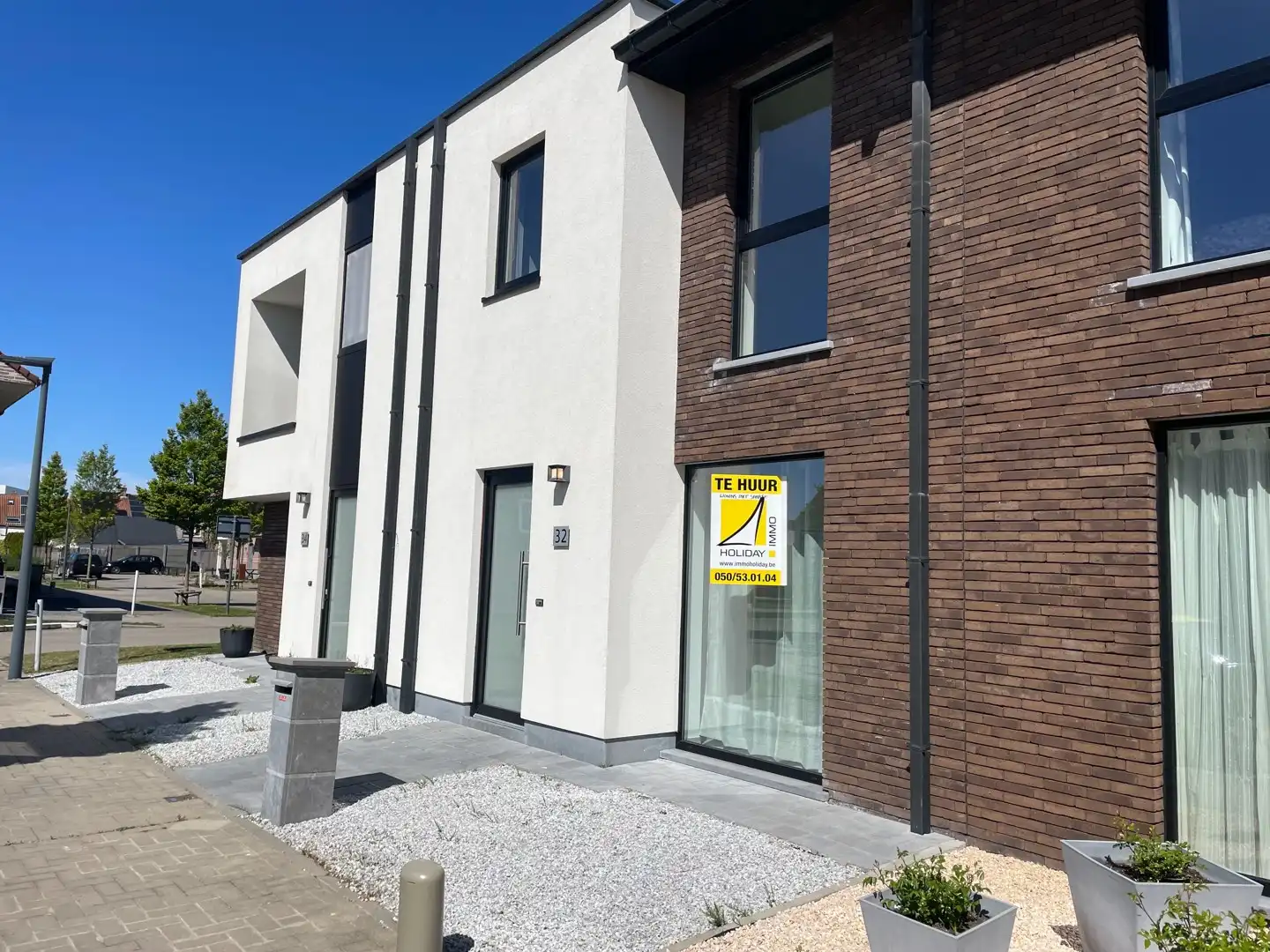 Moderne woning met 4 slaapkamers en garage in rustige buurt in Zwankendamme foto 24