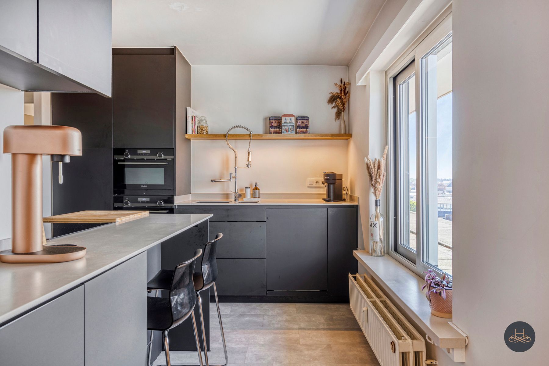 Vernieuwd dakappartement met subliem panoramisch uitzicht foto 9